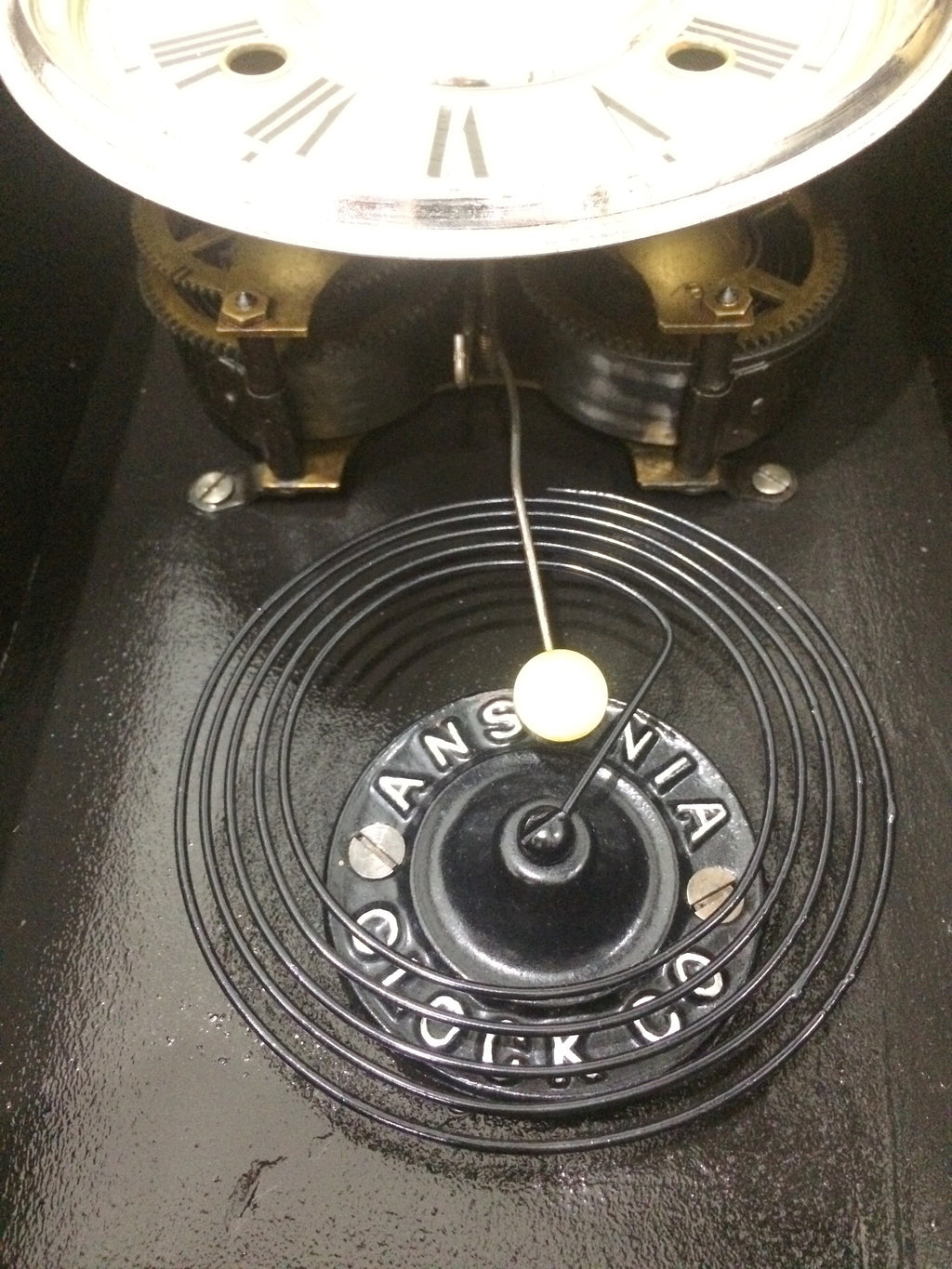 Antique Vintage Clocks & Décor | eXibit collection