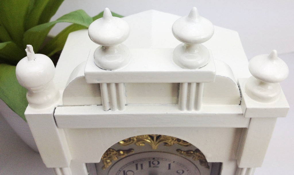 Antique Vintage Clocks & Décor | eXibit collection