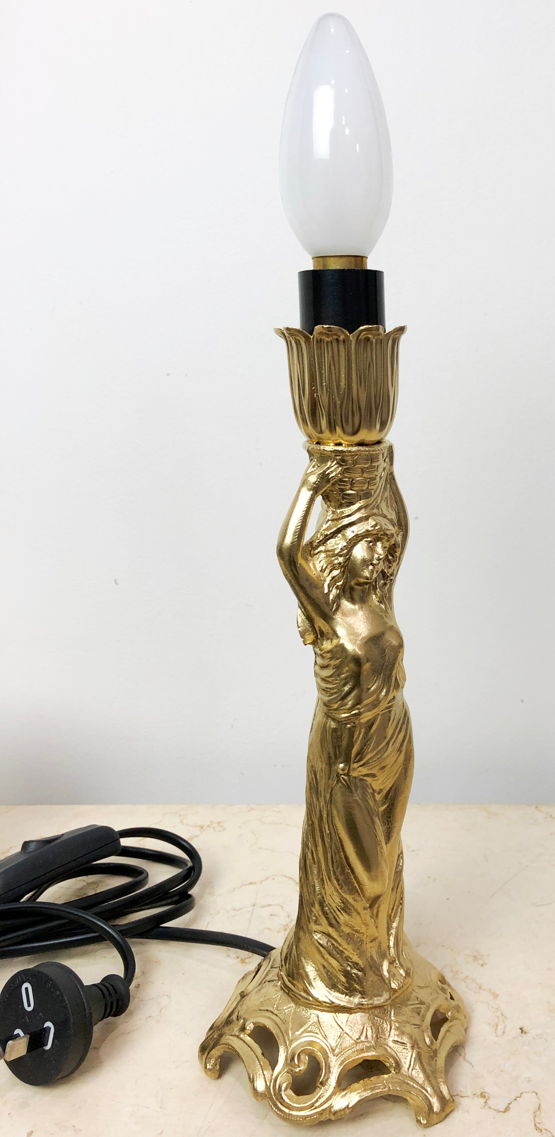 Vintage Lady Figure Gold Table Lamp | eXibit collection