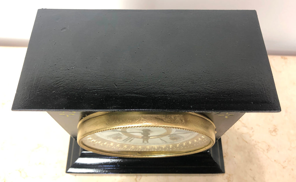 Antique ANSONIA U.S.A Cast Iron Mantel Clock | eXibit collection