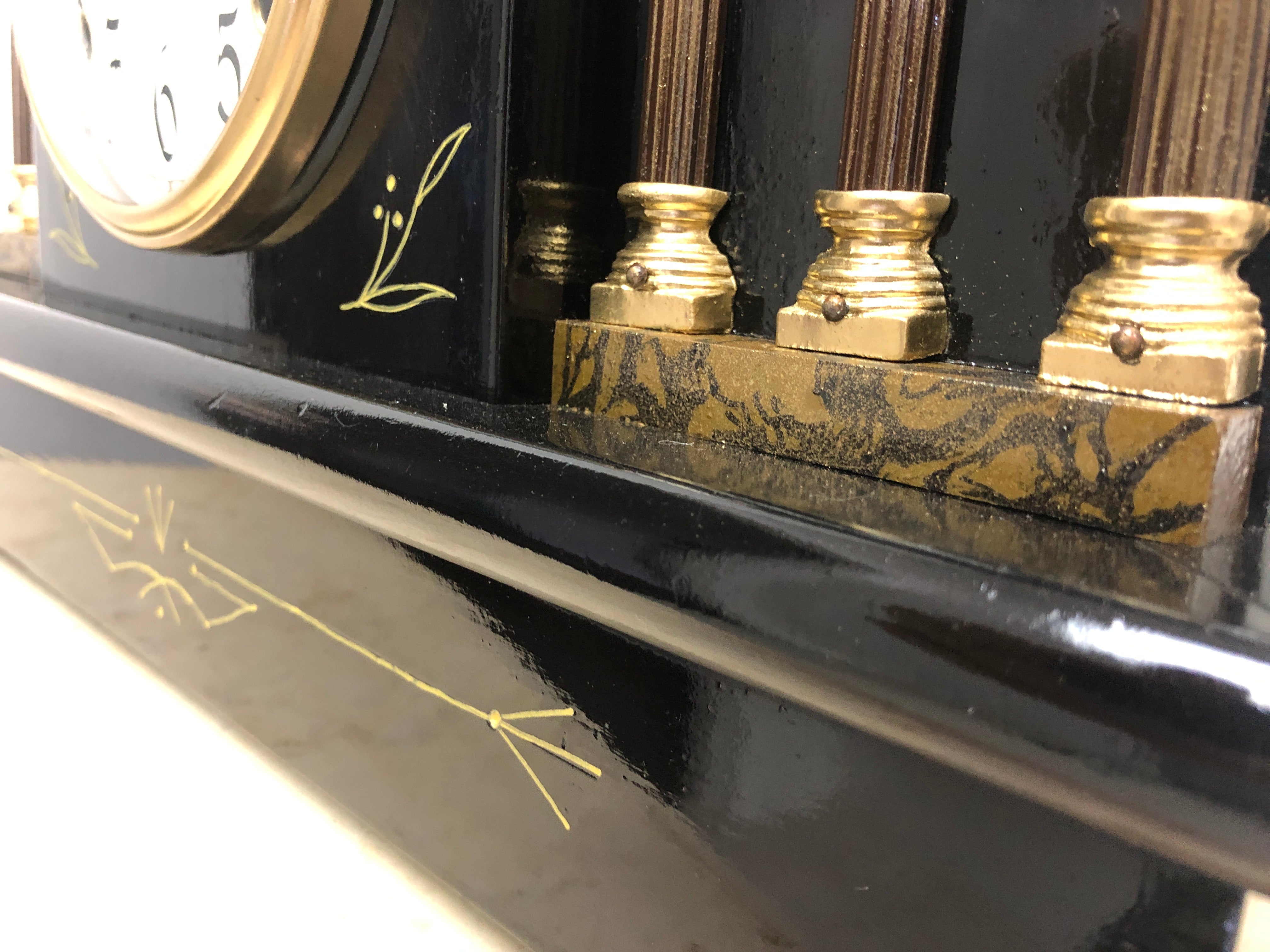 Antique GILBERT Chime U.S.A Mantel Clock | eXibit collection