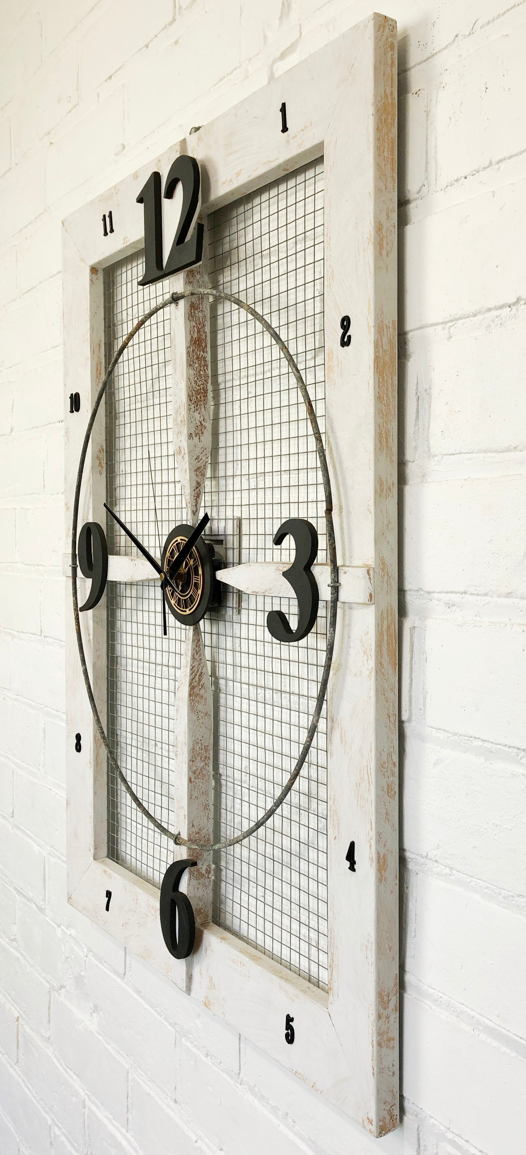 Vintage RUSTIC Wood & Metal Mesh Battery Wall Clock