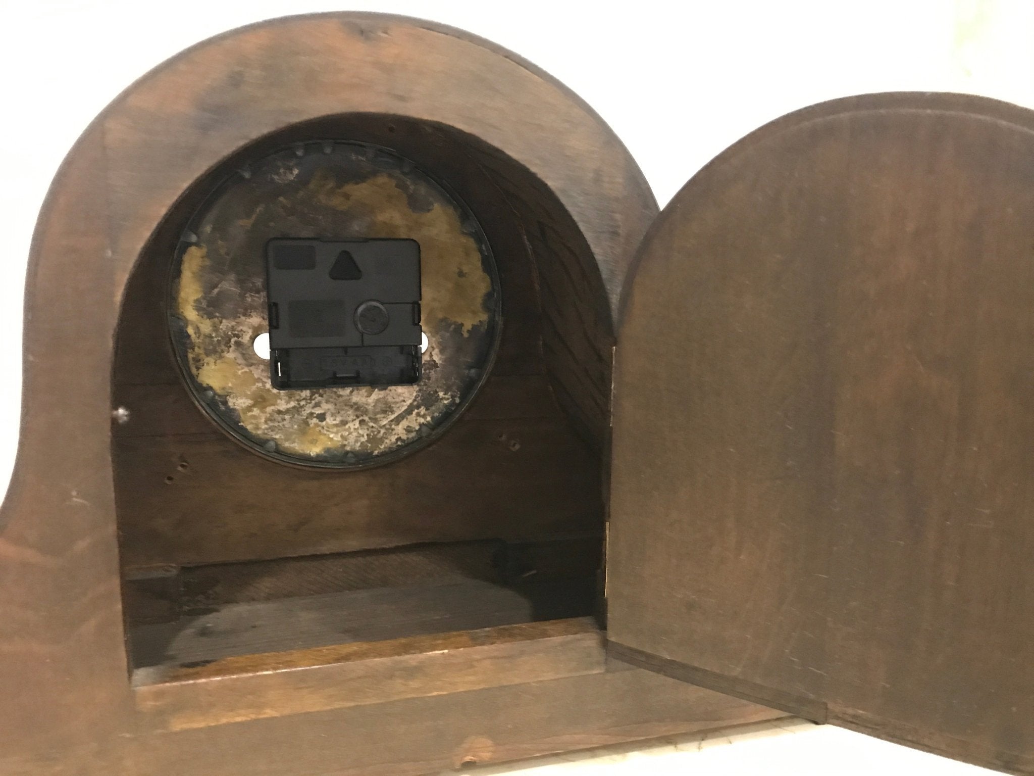 Vintage Mantel Clock | eXibit collection