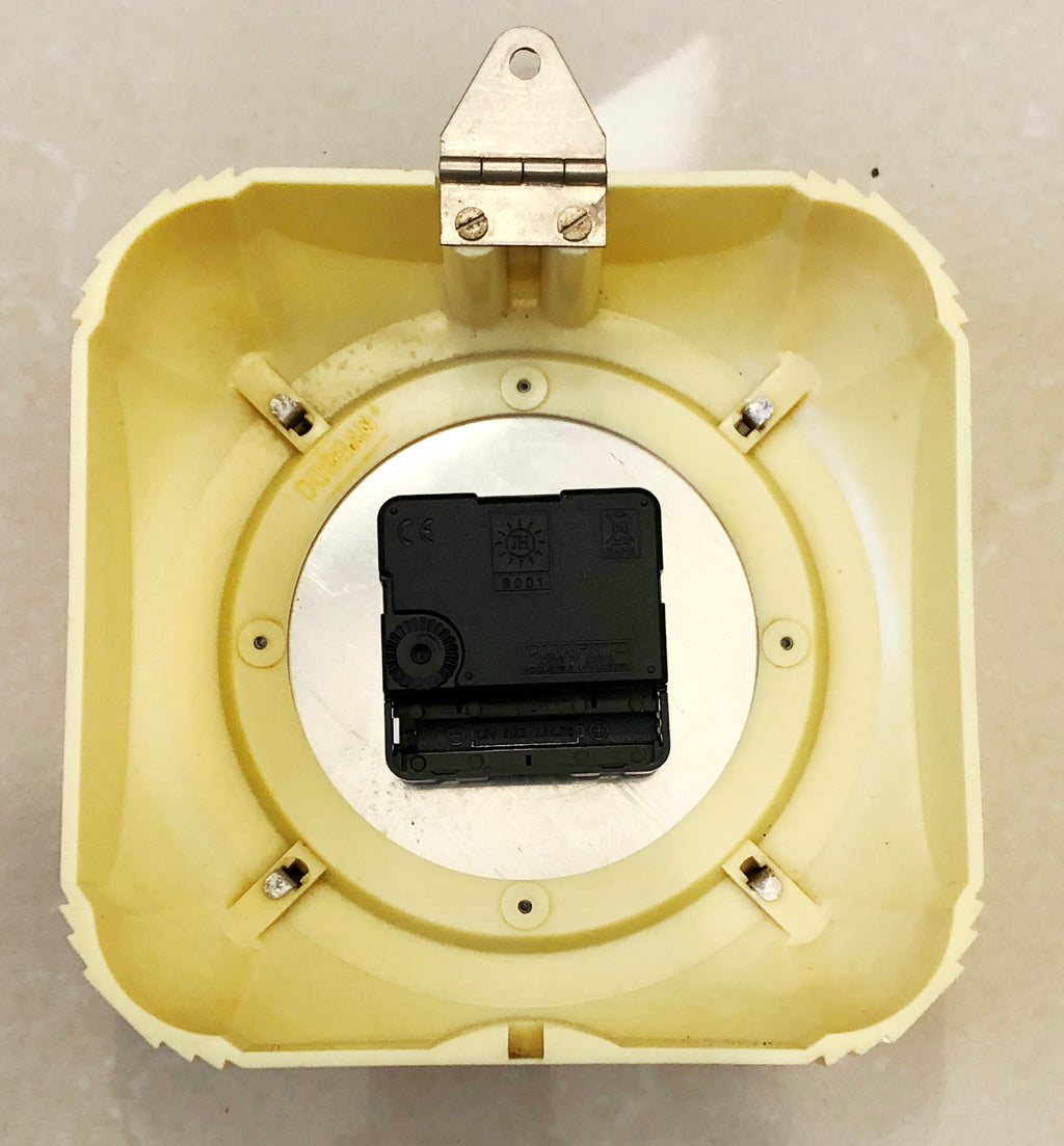 Vintage SMITHS Bakelite Battery Wall Clock | eXibit collection