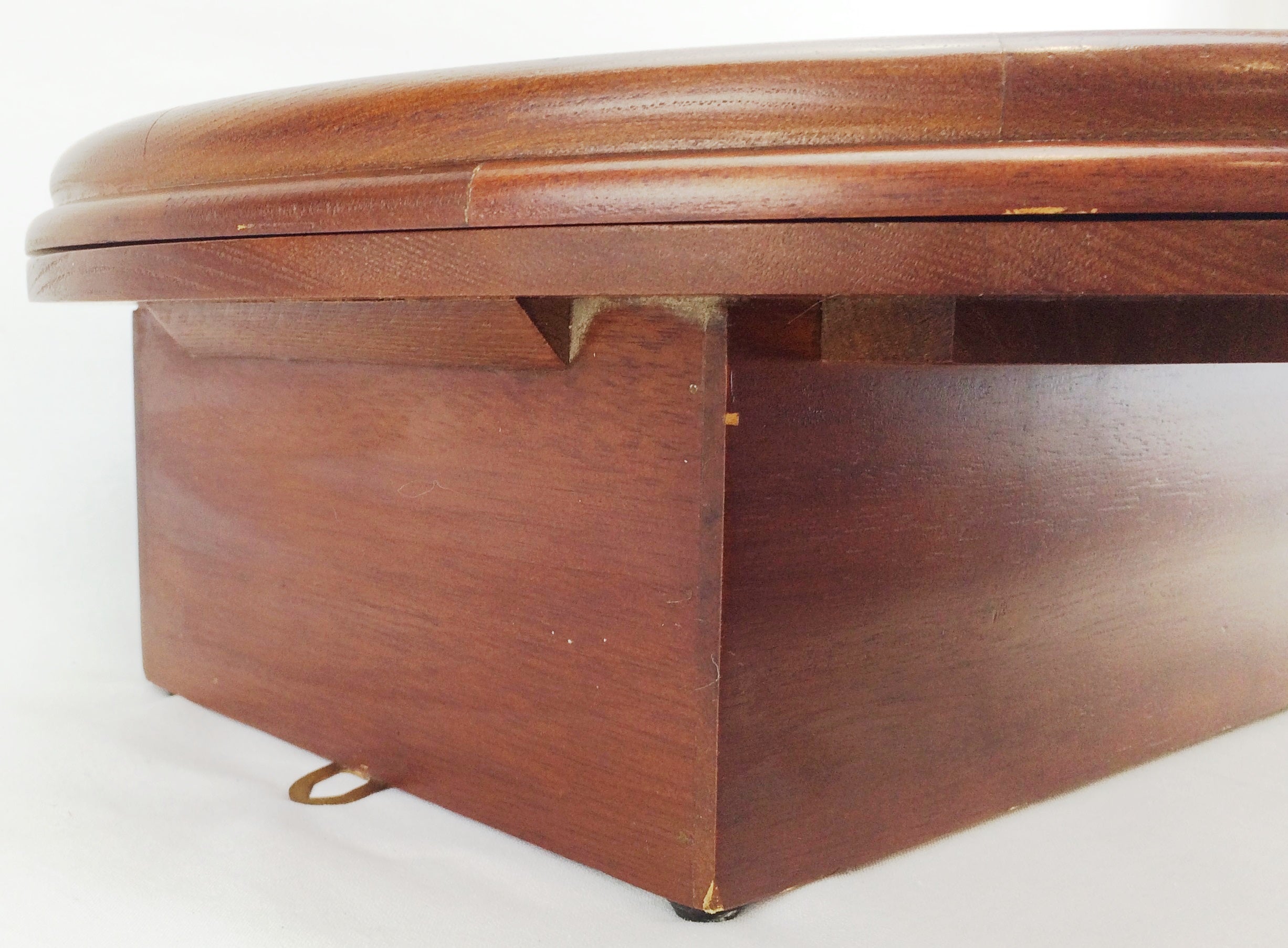 Antique Vintage Clocks & Décor | eXibit collection