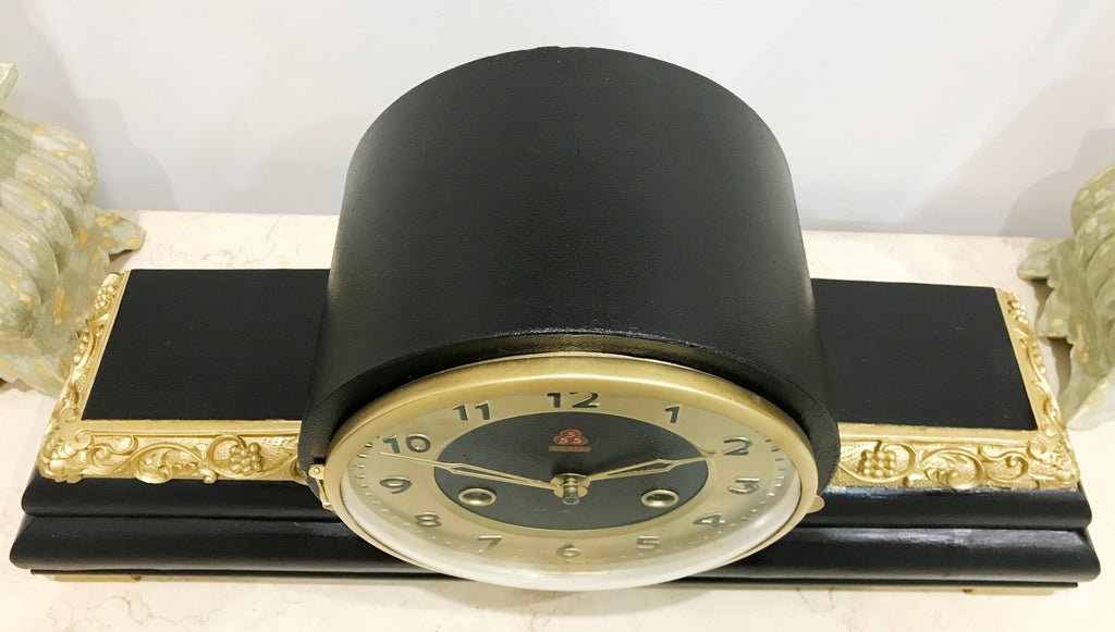 Vintage Mantel Clock | eXibit collection