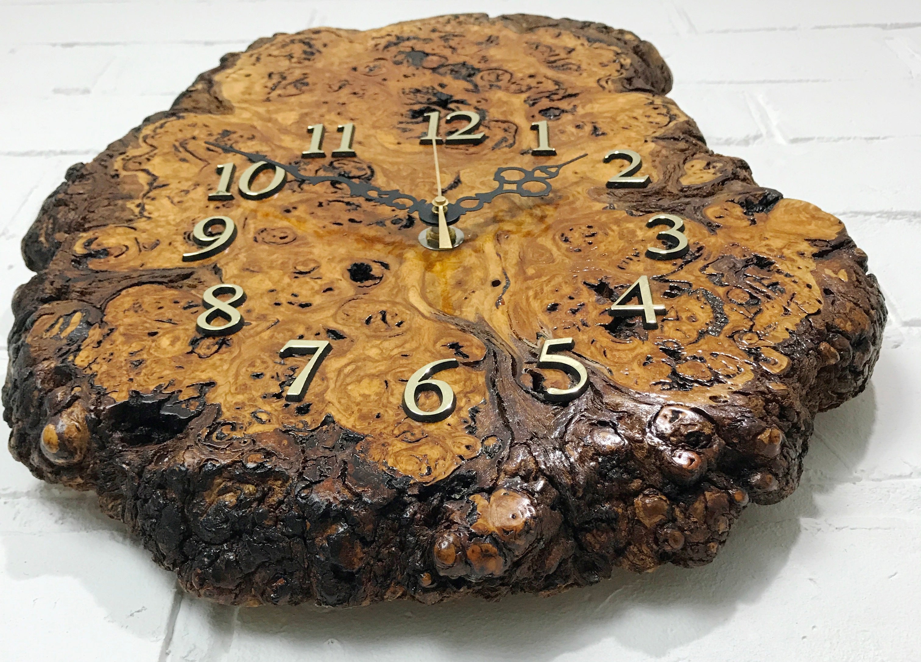 Tasmanian Oak Mulga Burl Battery Clock | eXibit collection