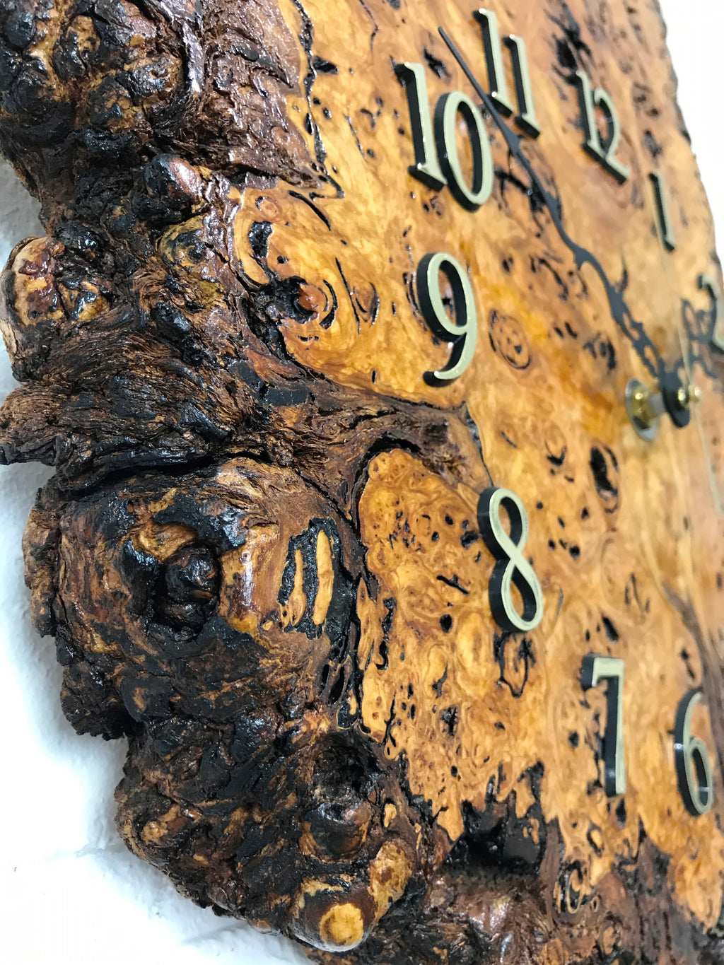 Tasmanian Oak Mulga Burl Battery Clock | eXibit collection