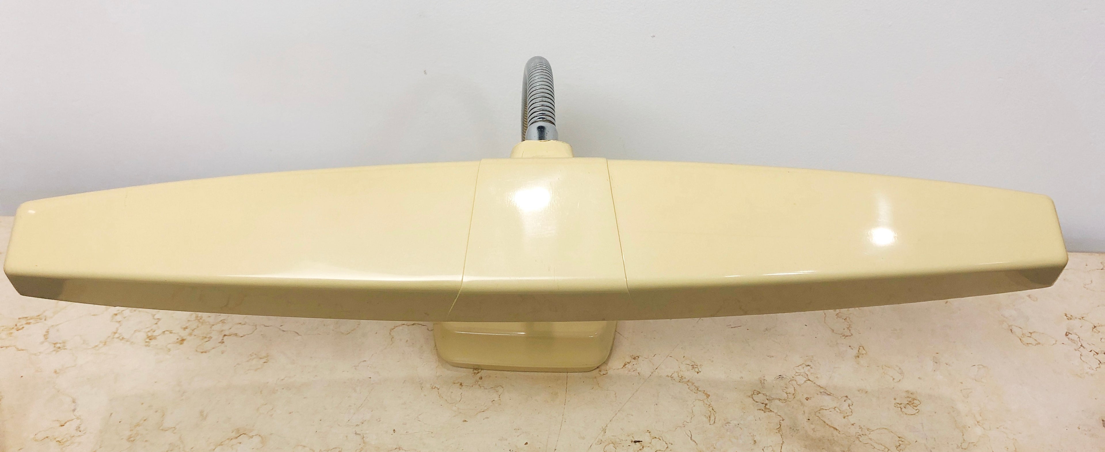 Vintage WYT-RAY Retro Fluoro Gooseneck Desk Lamp | eXibit collection
