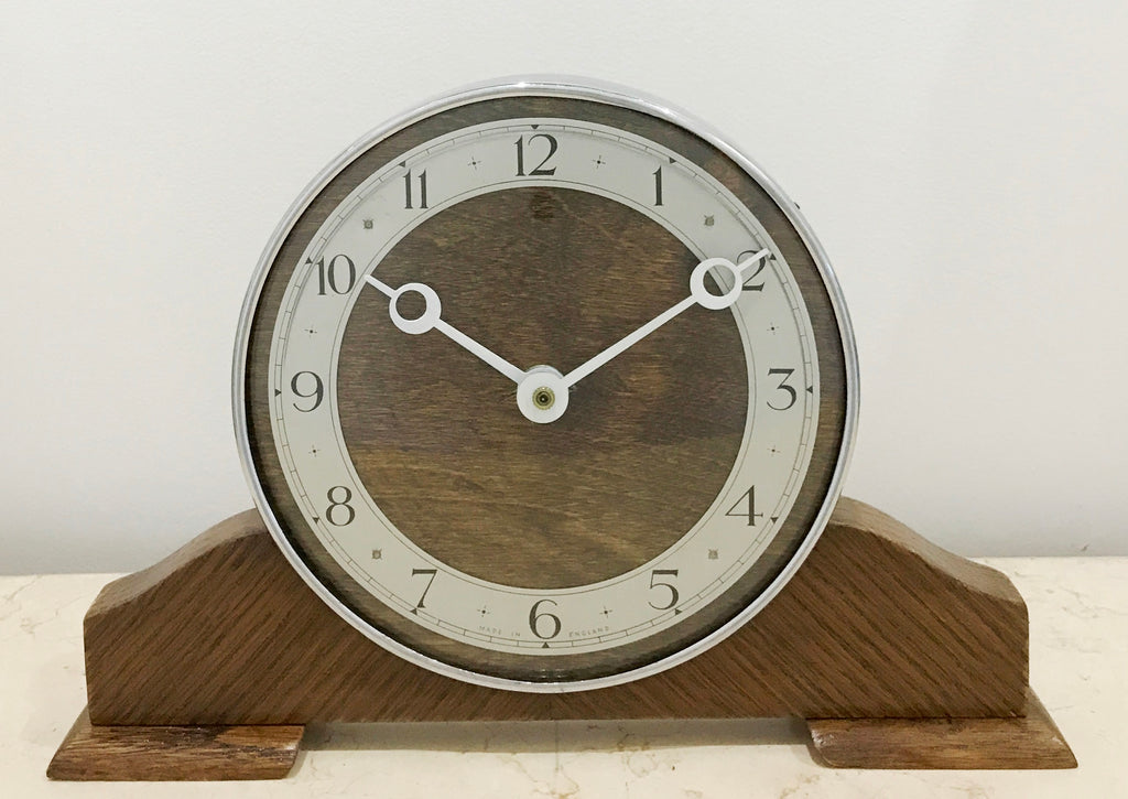 Vintage Battery Mantel Clock | eXibit collection