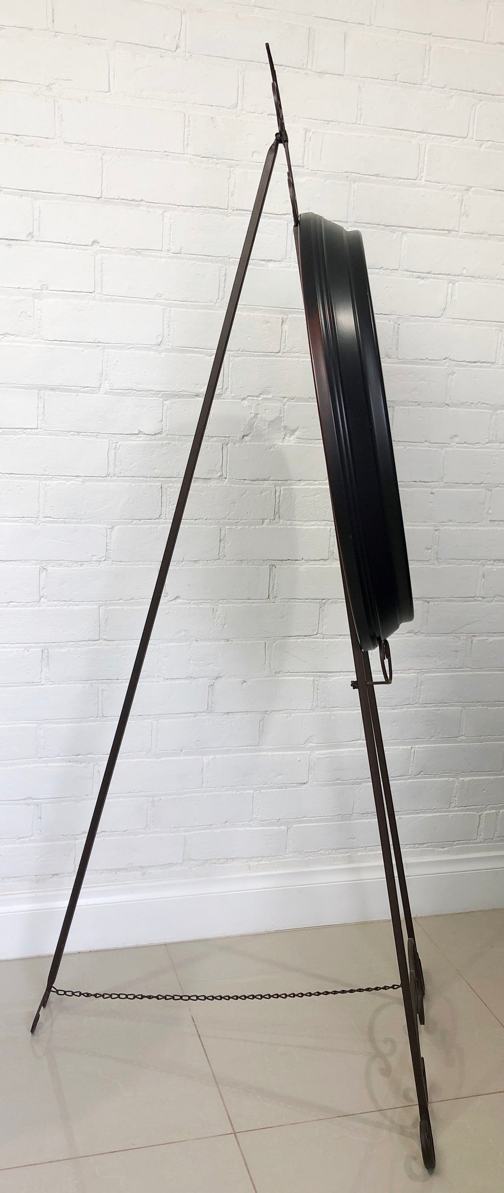 LARGE 70CM Round Metal Vintage Style Battery Clock on Display Easel | Adelaide Clocks