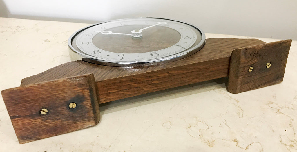 Vintage Battery Mantel Clock | eXibit collection