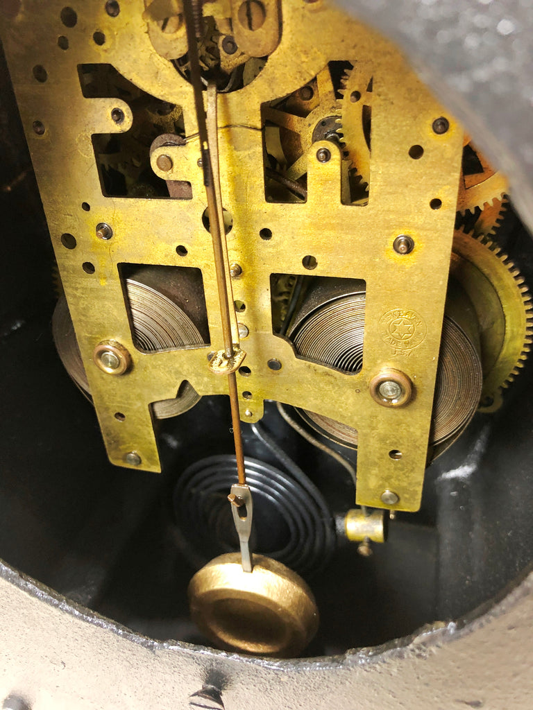 Antique NEW HAVEN U.S.A Cast Iron Mantel Clock Adelaide Clocks