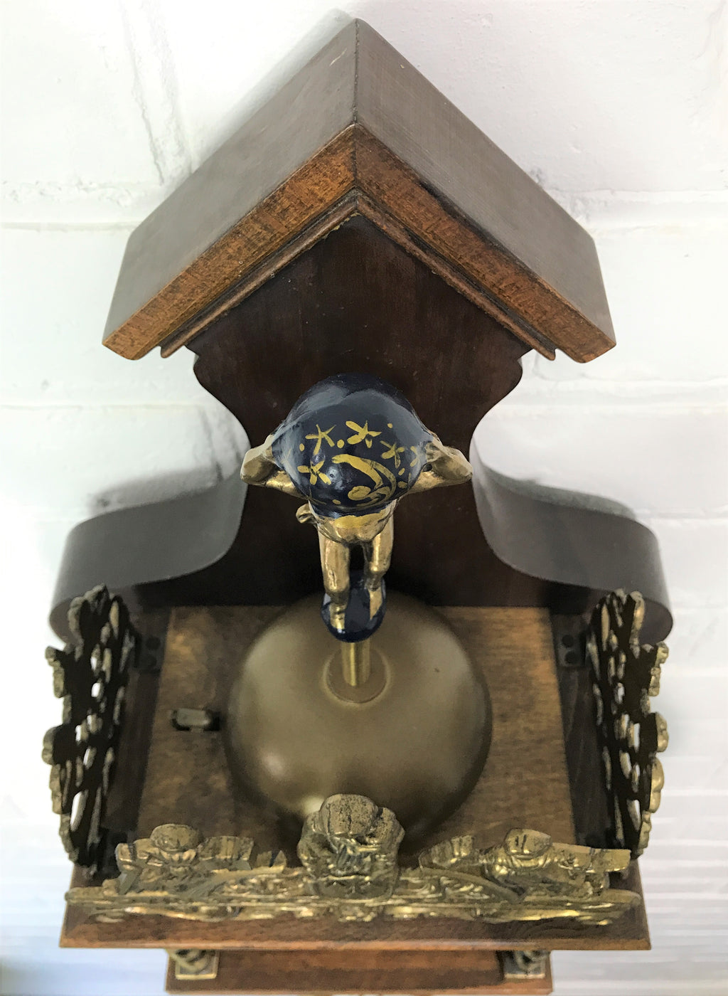 Vintage Atlas Dutch Wall Clock | eXibit collection