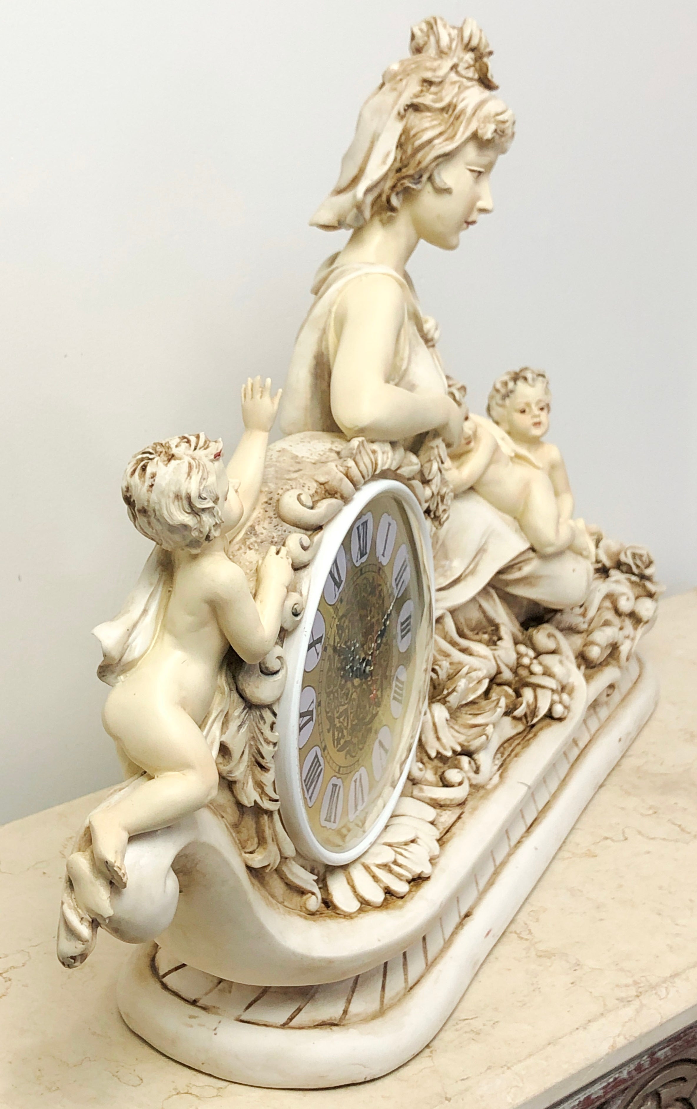 Vintage Lady with Cherubs / Cupids Battery Mantel Clock | eXibit collection