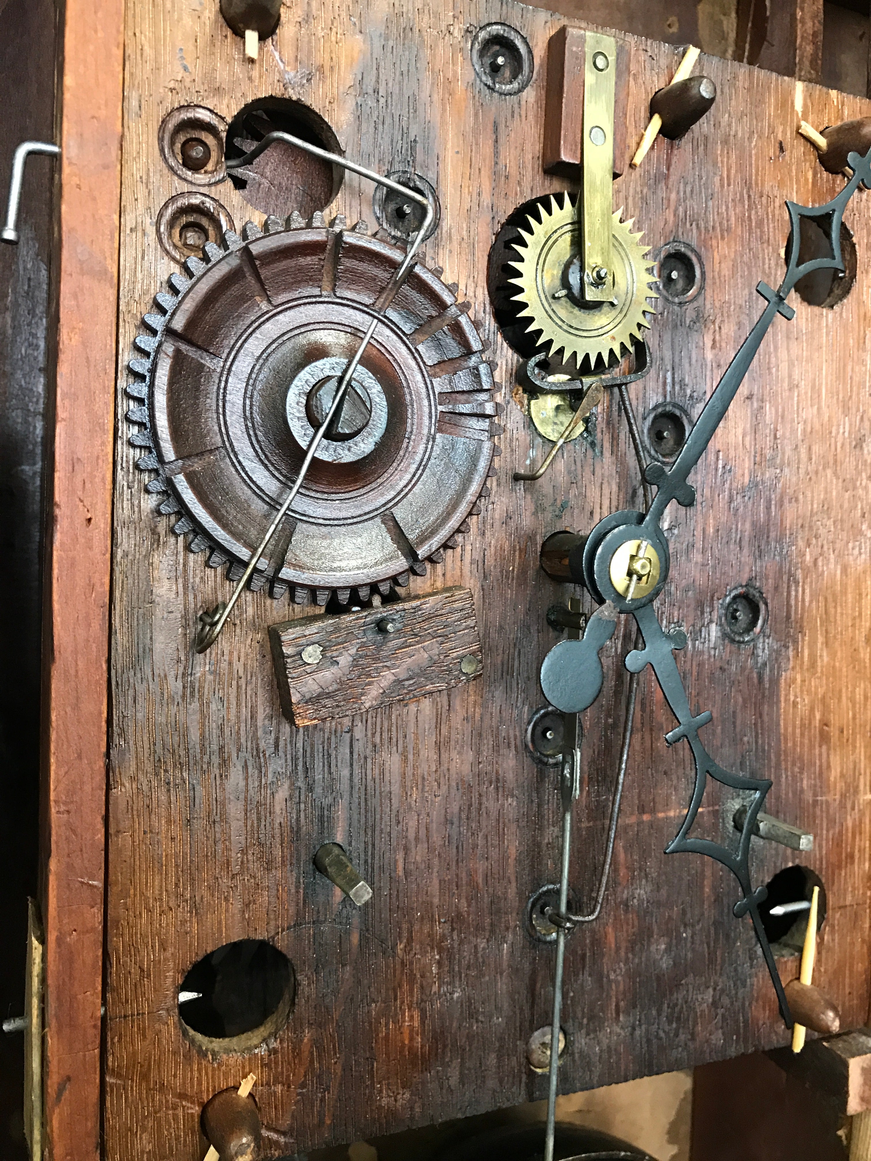 Antique Marsh, Gilbert & Co. Wall Clock | eXibit collection