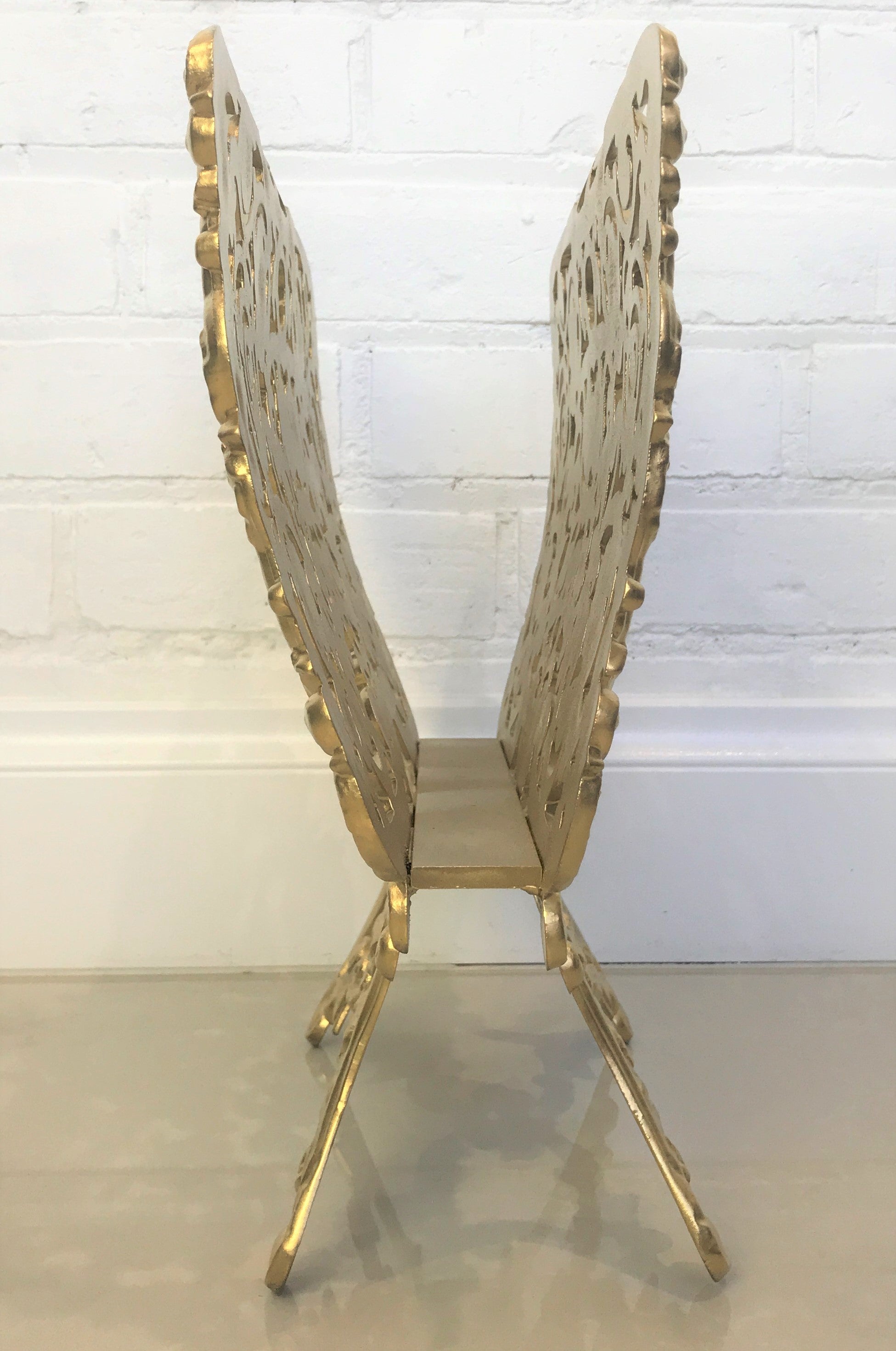 Vintage Ornate Magazine Rack | eXibit collection