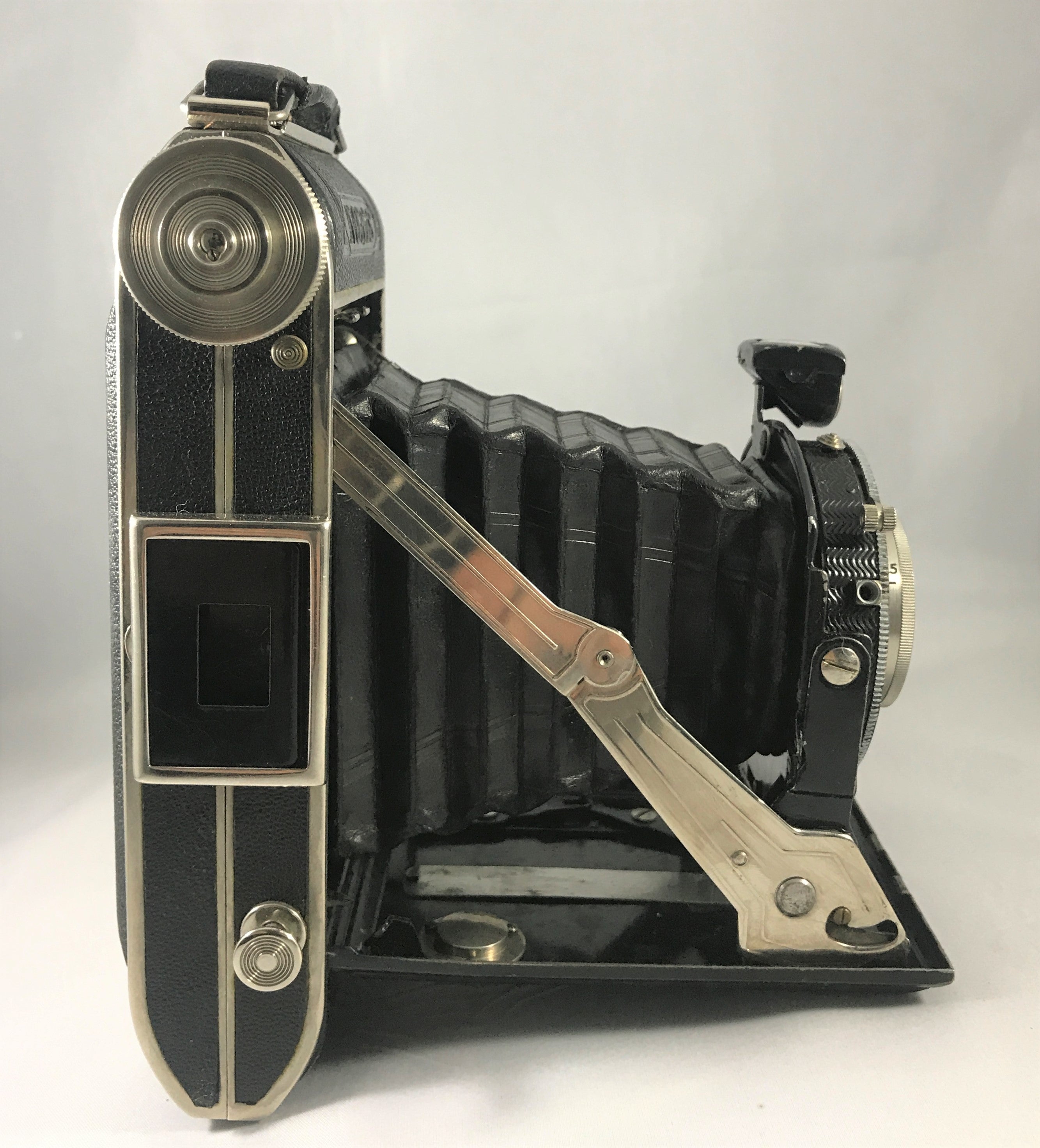 Noris Folding Camera