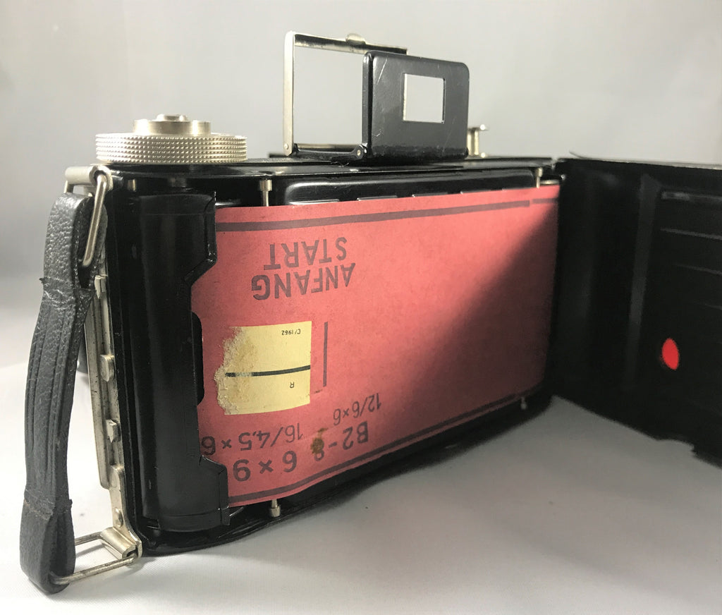 Noris Folding Camera