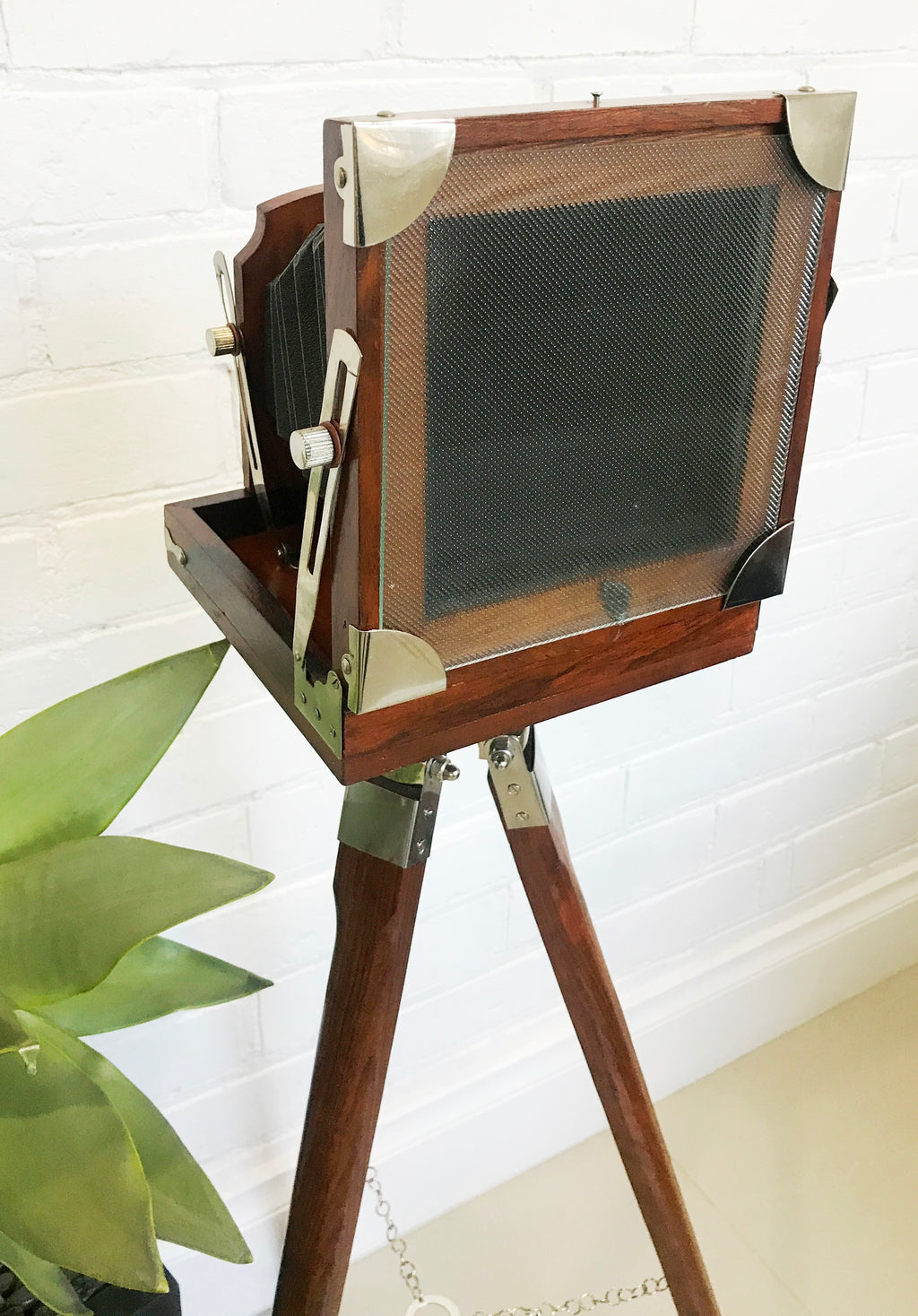 Vintage Look Folding Camera Stand | eXibit collection