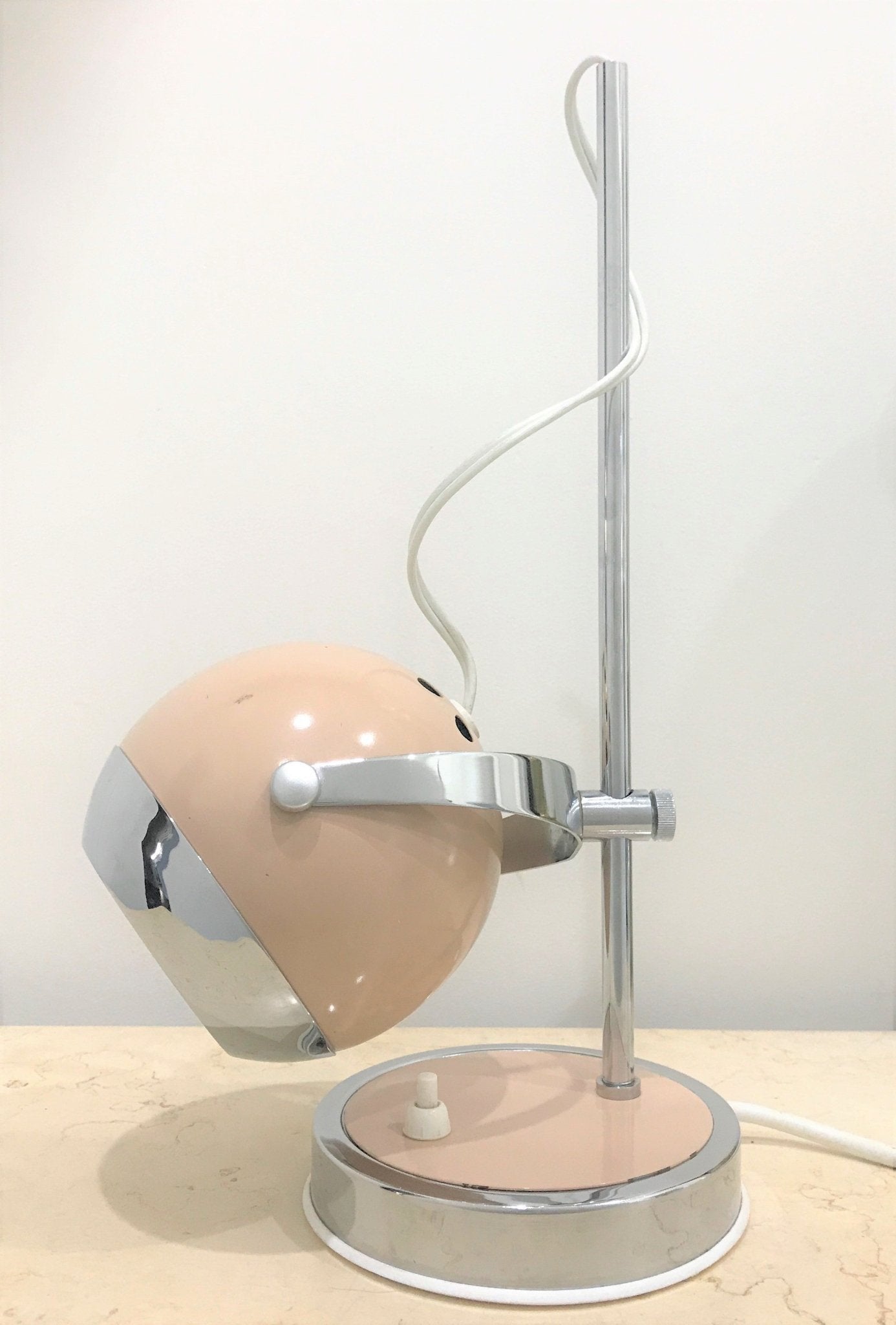 Vintage Retro Table Lamp | eXibit collection