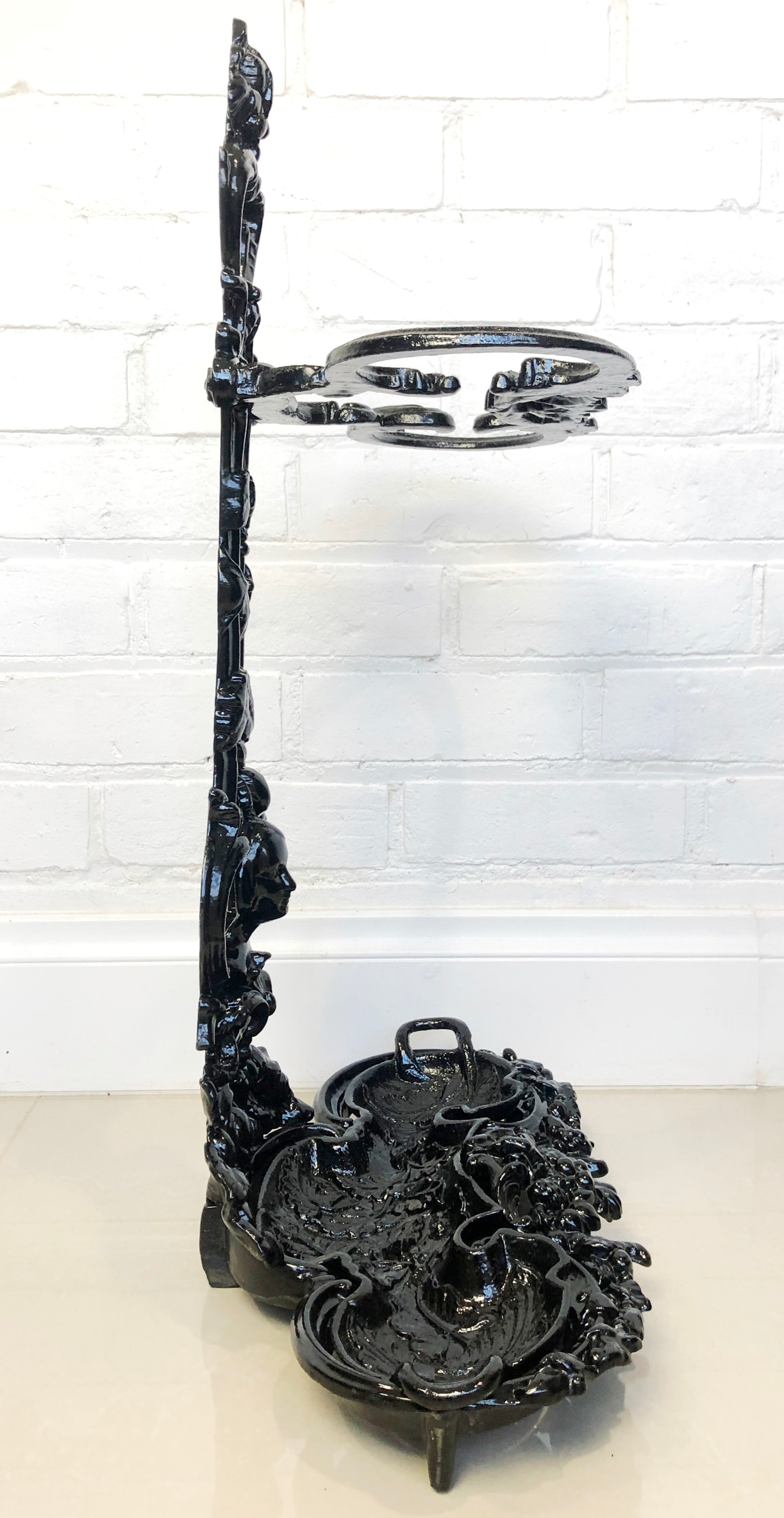 Coalbrookdale Ornate Black Iron Umbrella Stand | eXibit collection