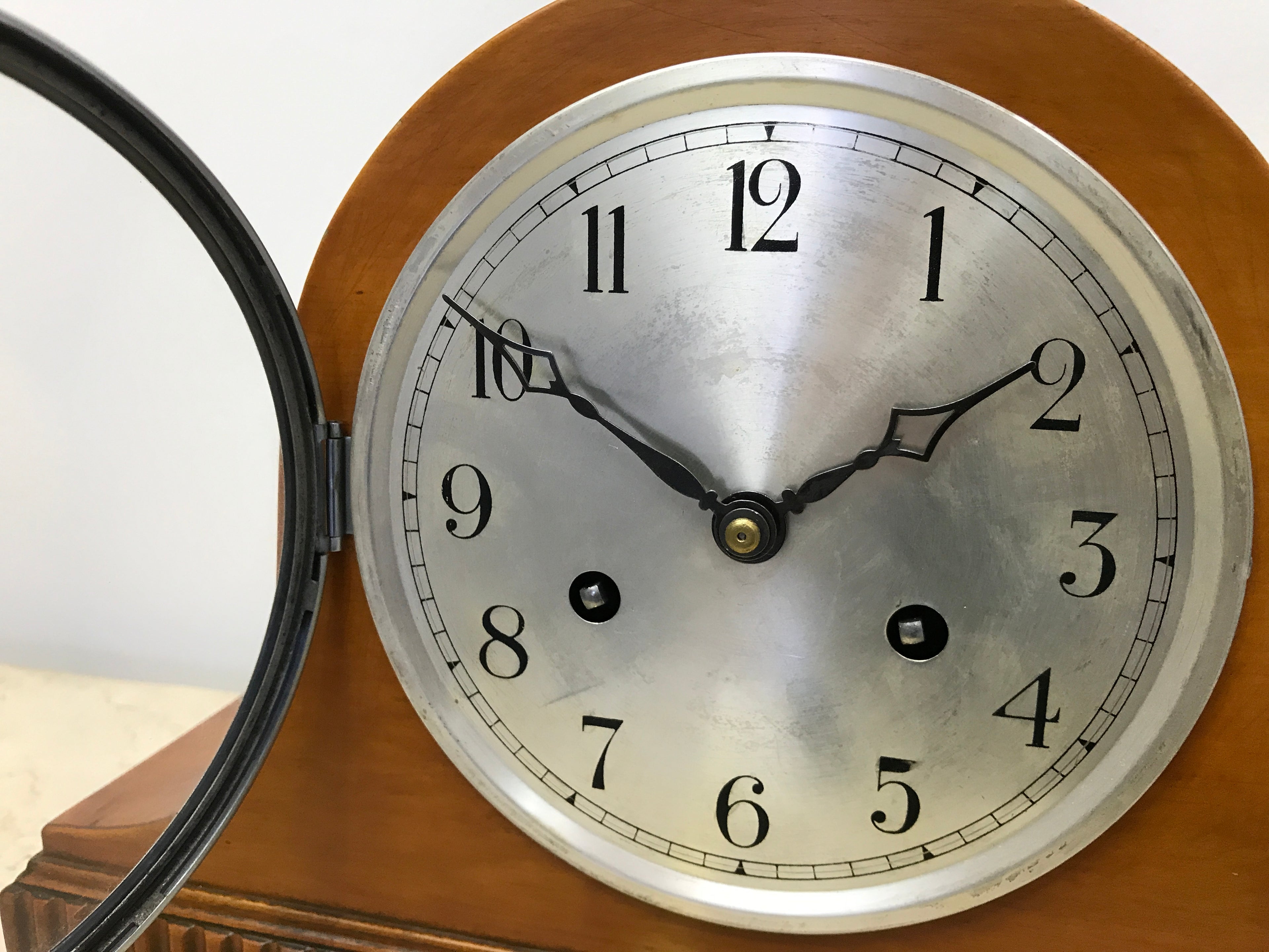 Vintage Mantel Clock | eXibit collection