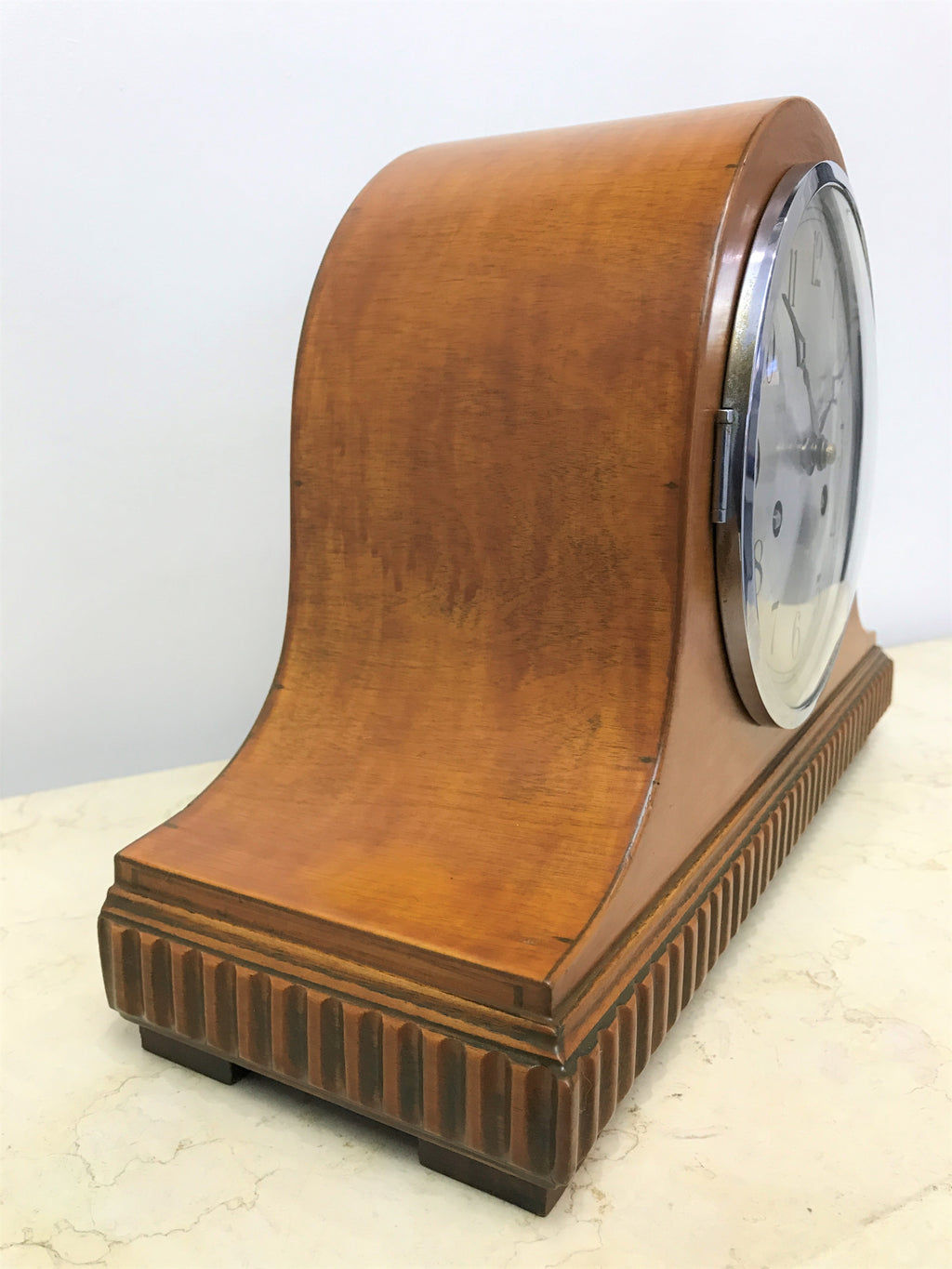 Vintage Mantel Clock | eXibit collection