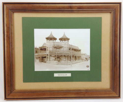 Vintage Henley Beach Kiosk Picture | Adelaide Clocks