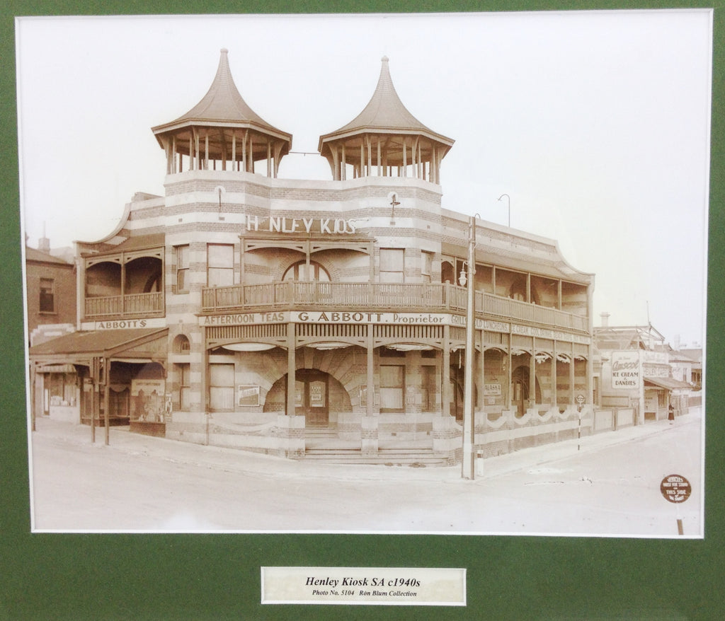 Vintage Henley Beach Kiosk Picture | Adelaide Clocks