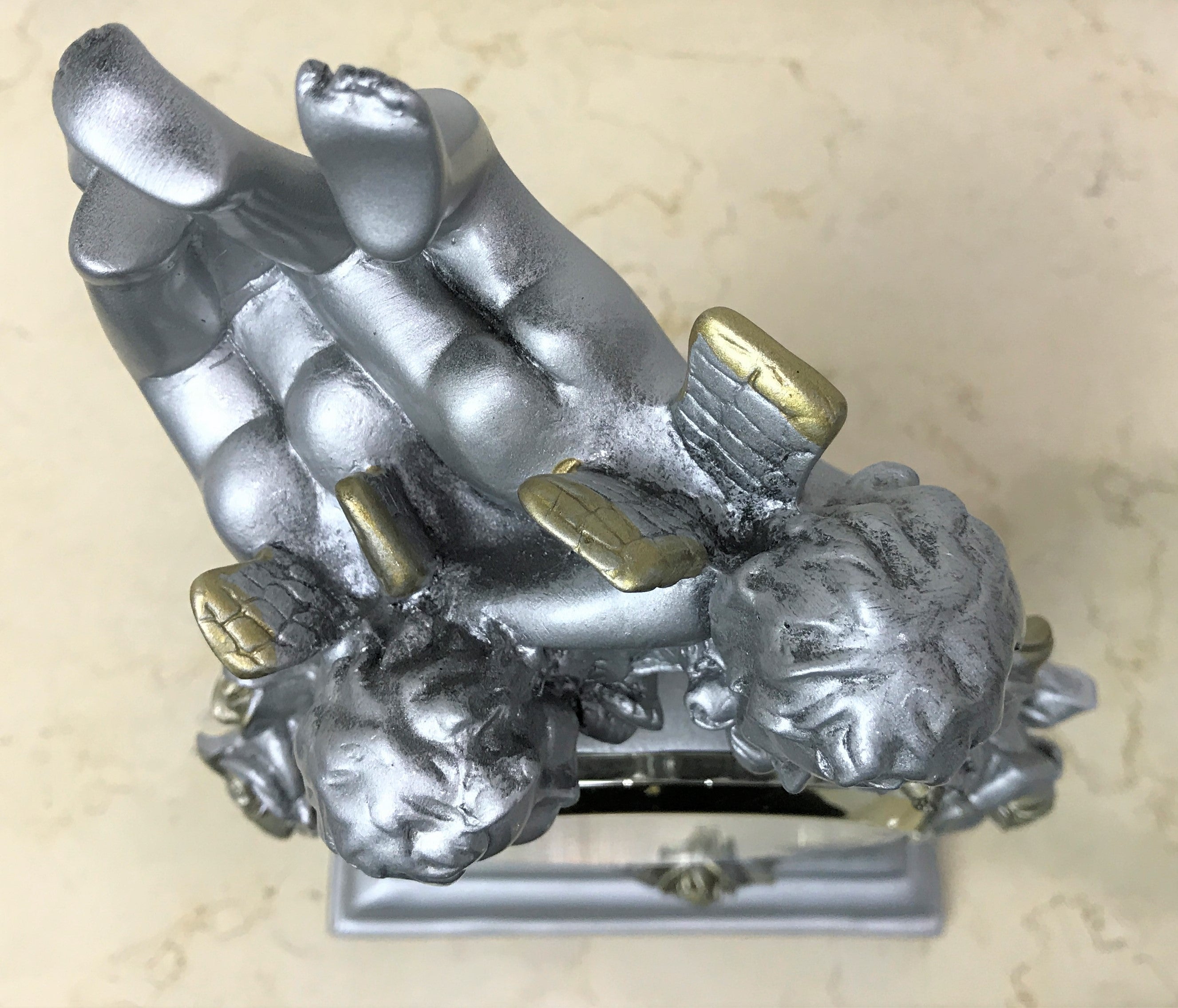 Cupid Clock  {quartz}