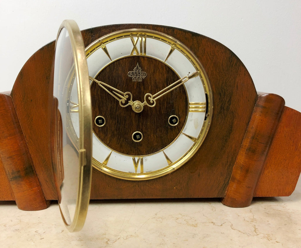 Vintage URGOS West, Whitt & St Mich Chime ABBEY Mantel Clock | eXibit collection