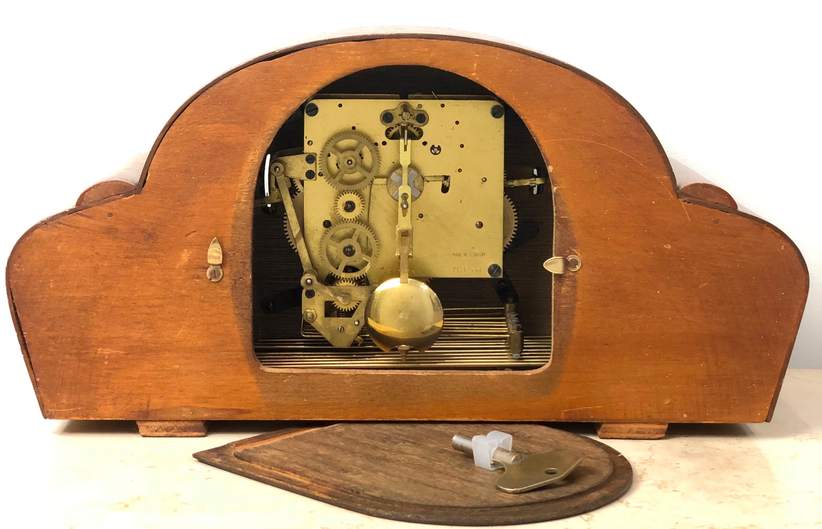 Vintage URGOS West, Whitt & St Mich Chime ABBEY Mantel Clock | eXibit collection