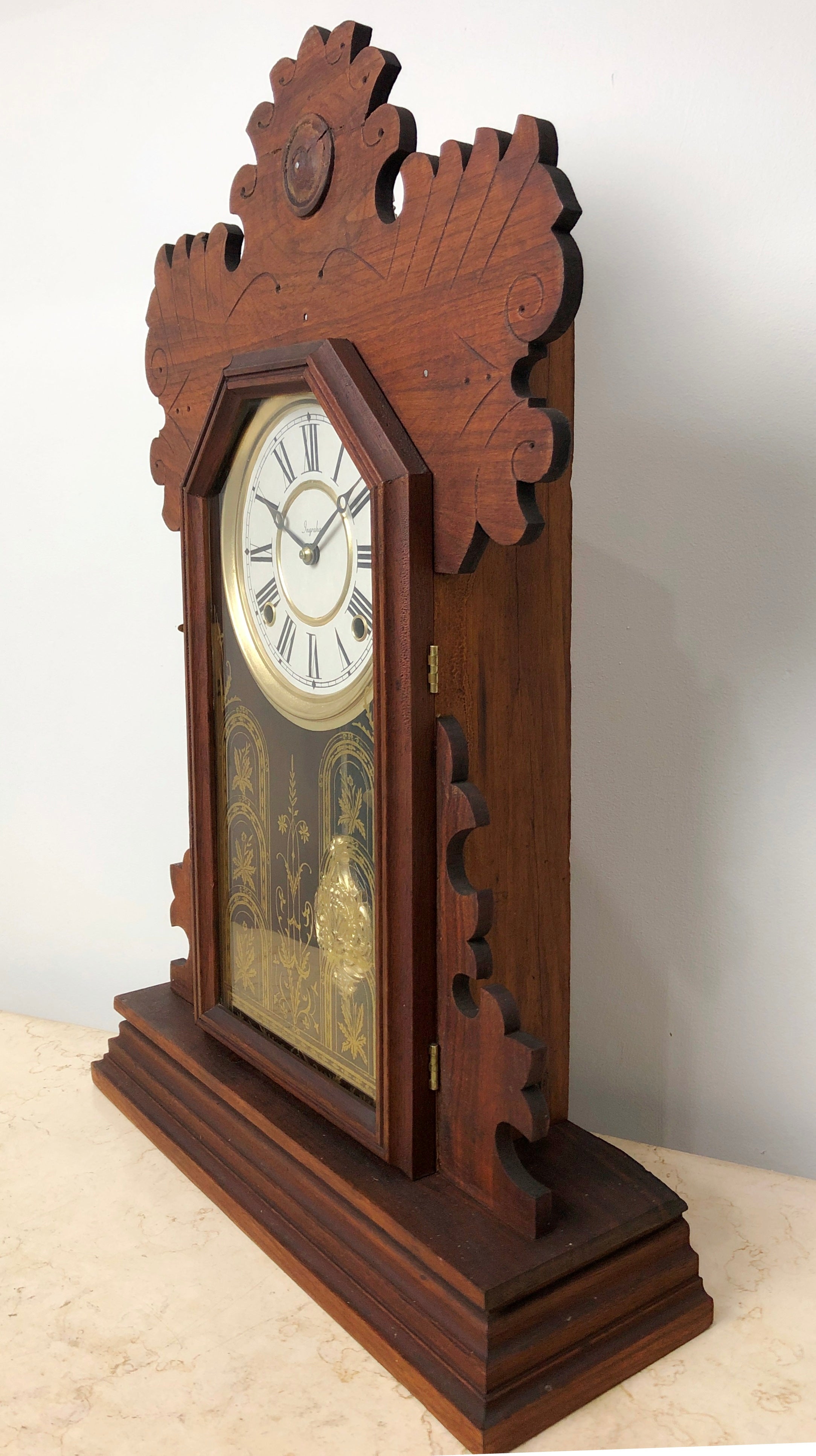 ANTIQUE Ingraham Hammer on Coil Chime Cottage Mantel Clock | eXibit collection