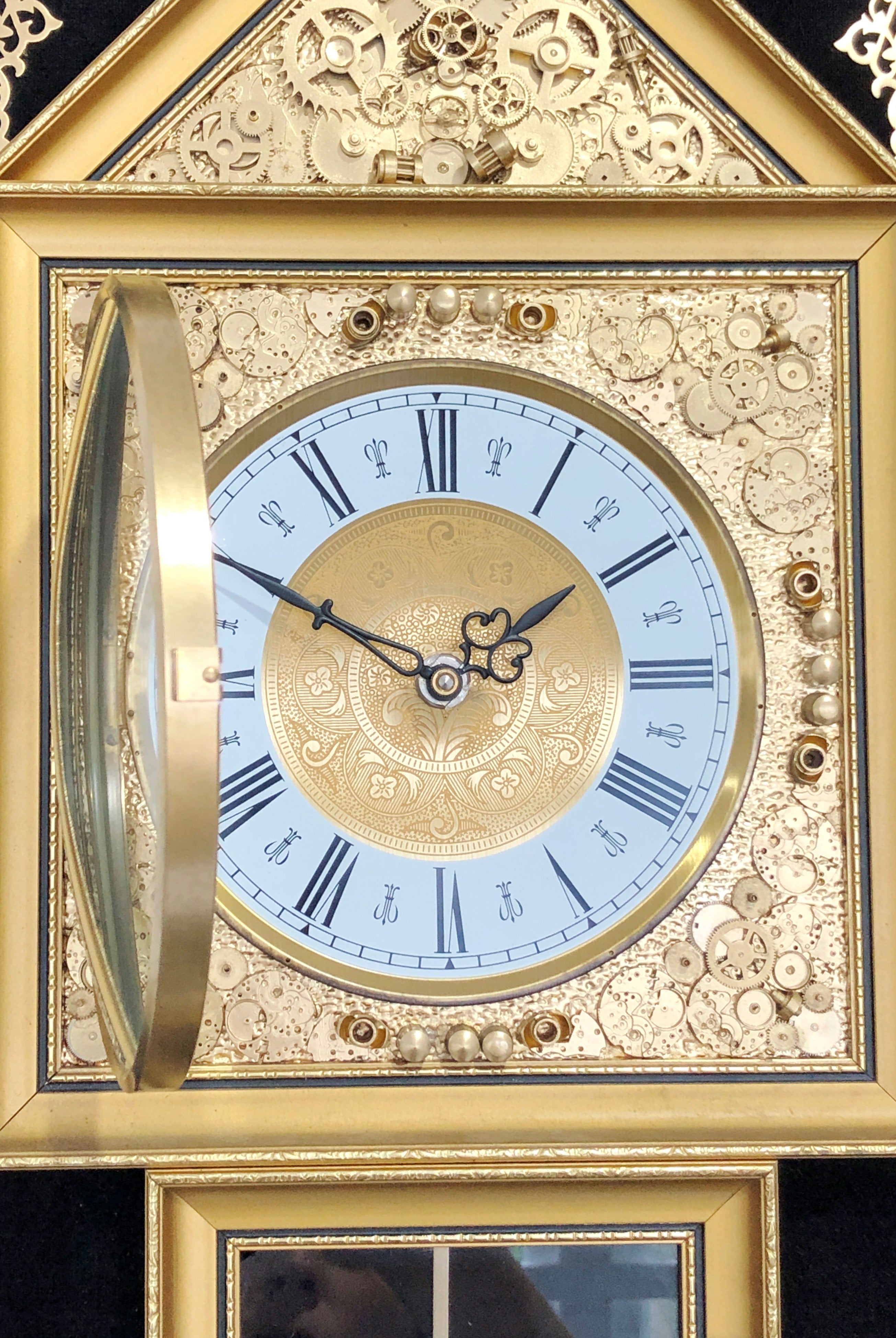 Vintage  HICKORY DICKORY DOCK Battery Grand Style Wall Clock | eXibit collection