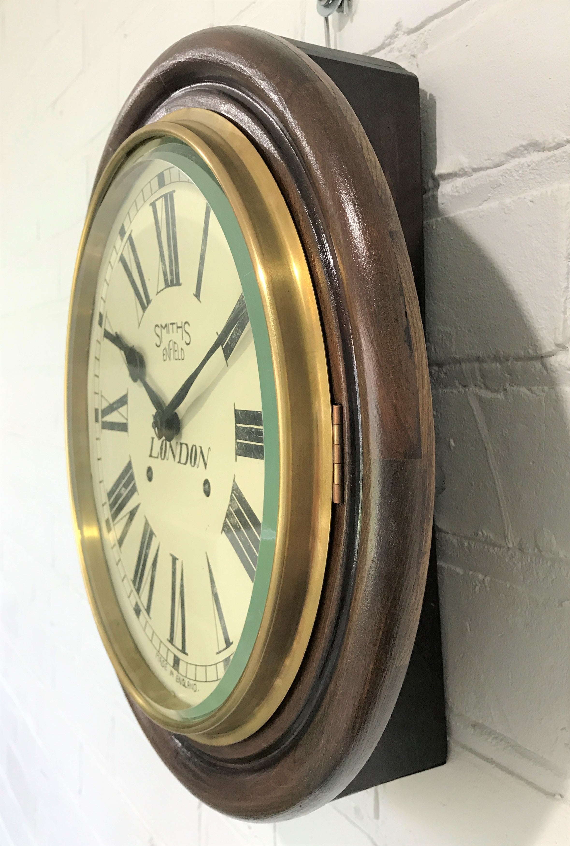 Antique London Station Wall Clock | eXibit collection