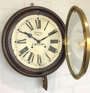 Antique London Station Wall Clock | eXibit collection