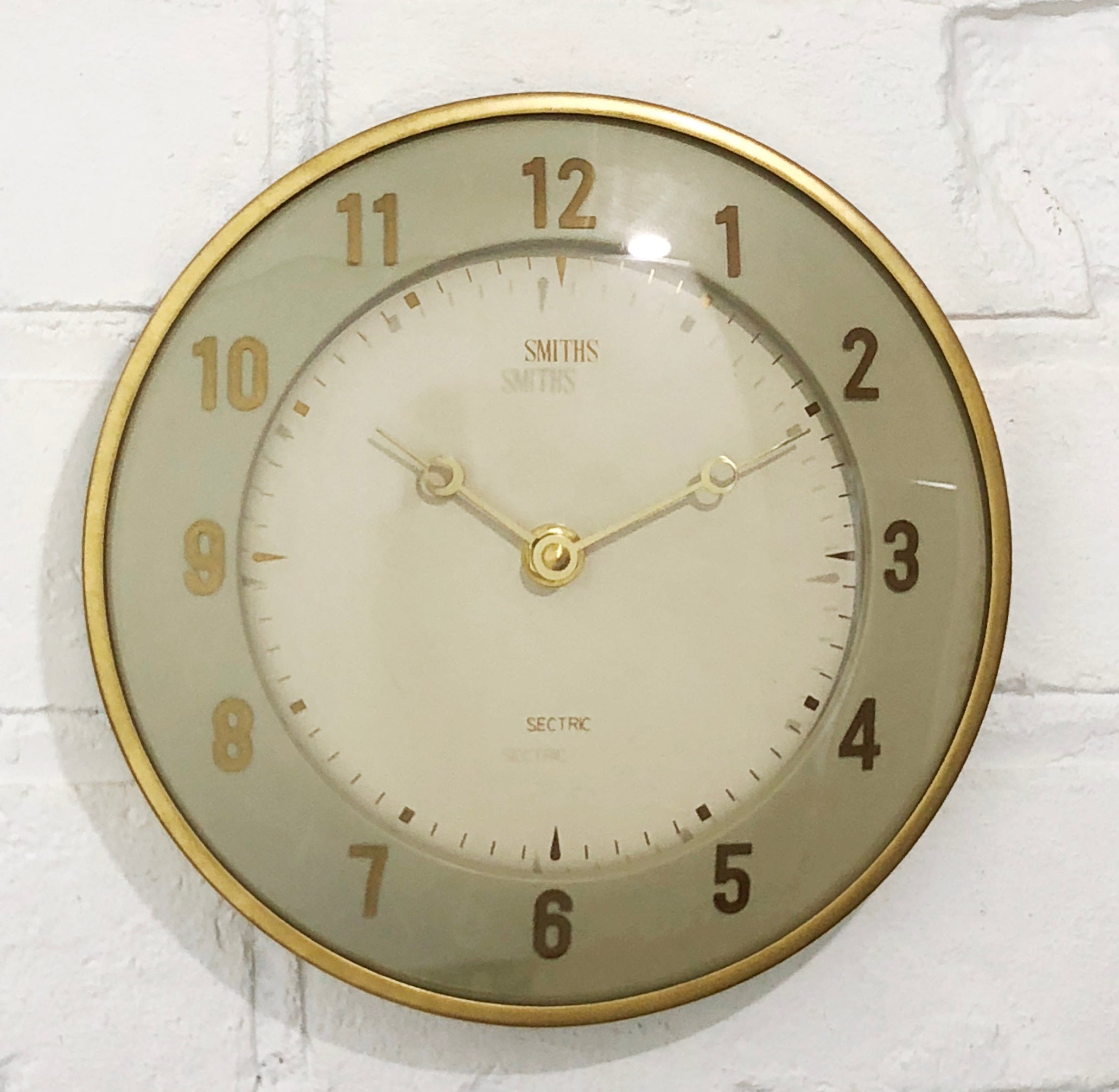 Vintage Smiths Sectric Metal Kitchen Wall Clock | eXibit collection