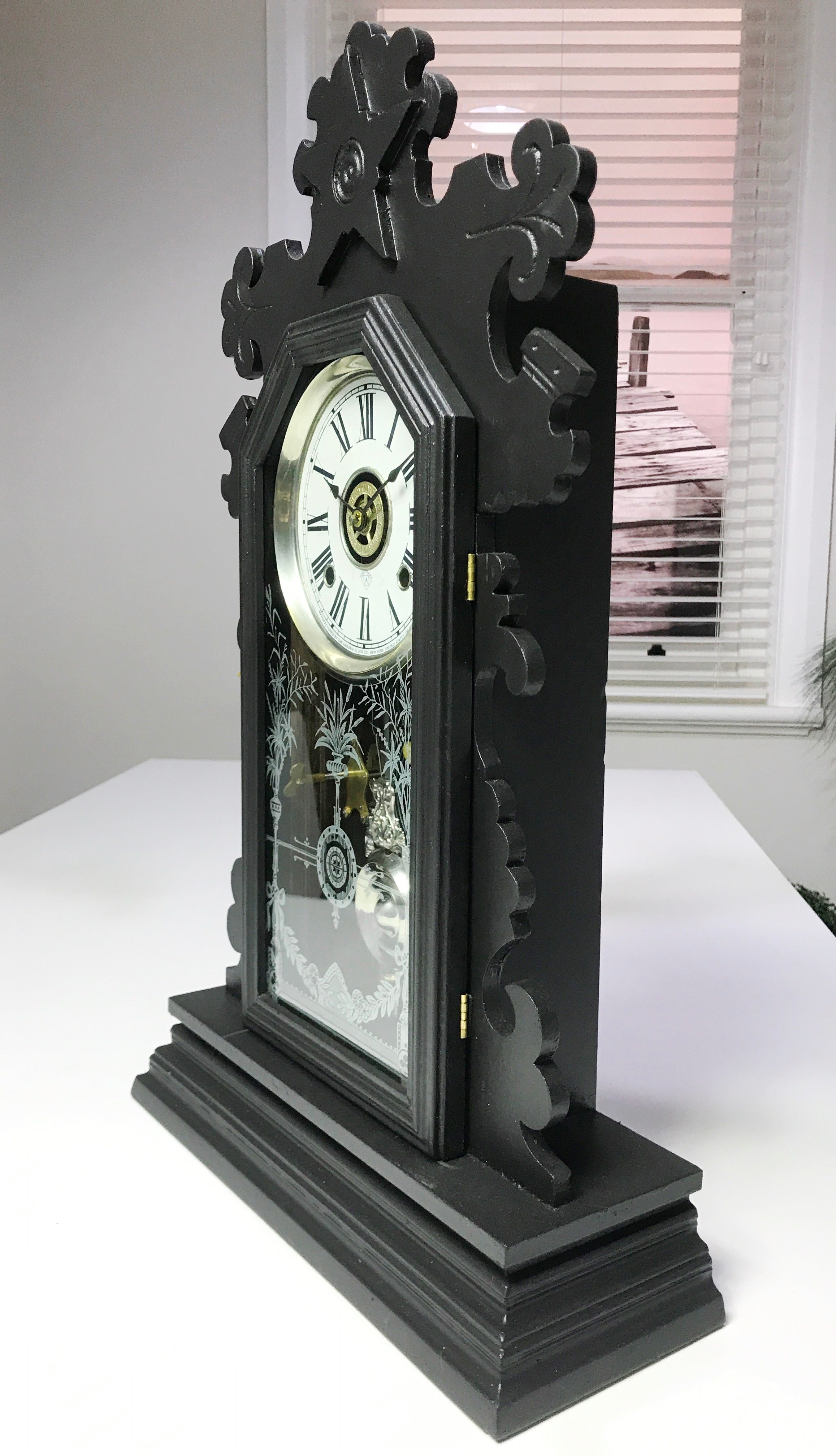 Antique Mantel Clock | eXibit collection