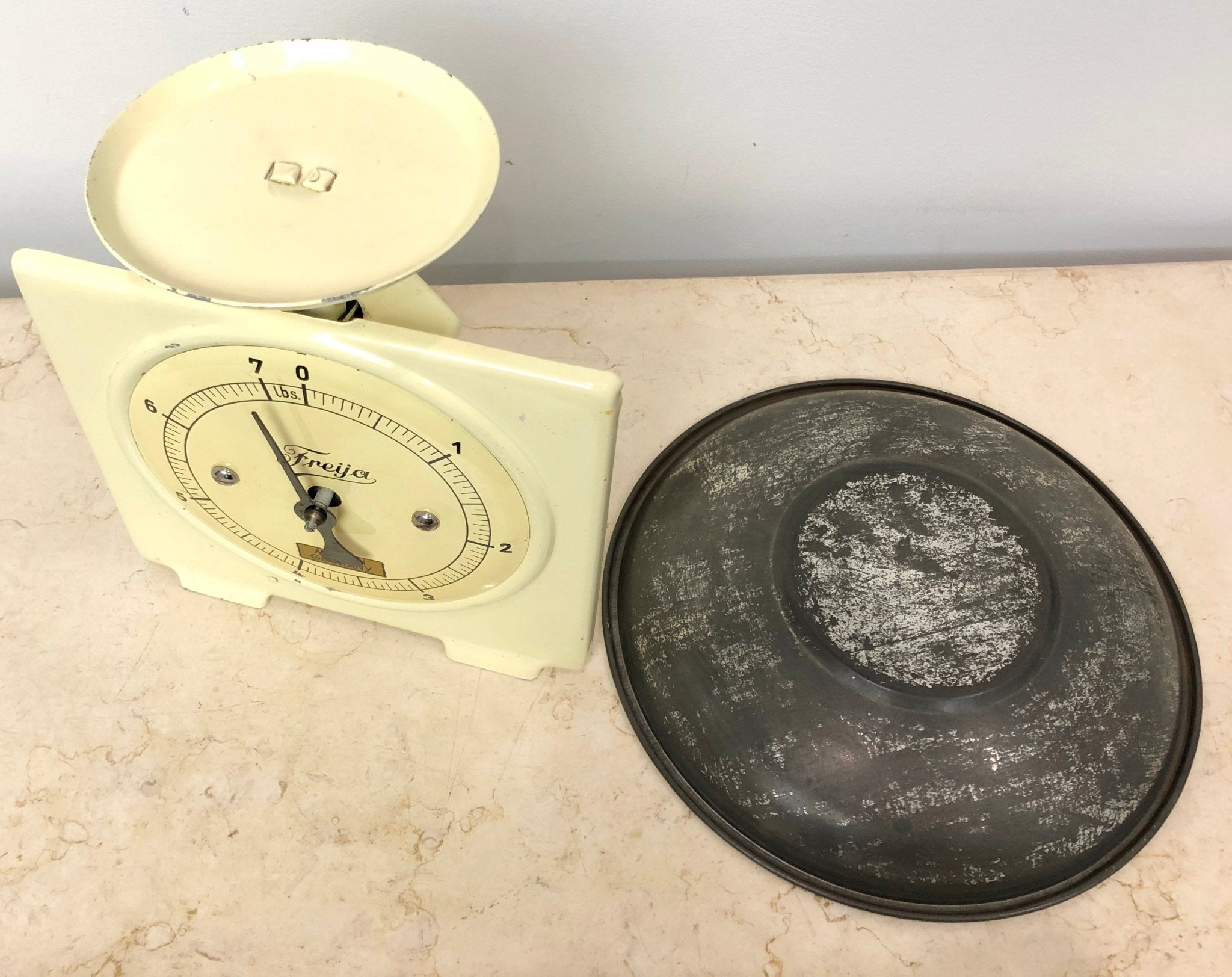 Original Vintage FREYA Metal Kitchen Scale | Adelaide Clocks