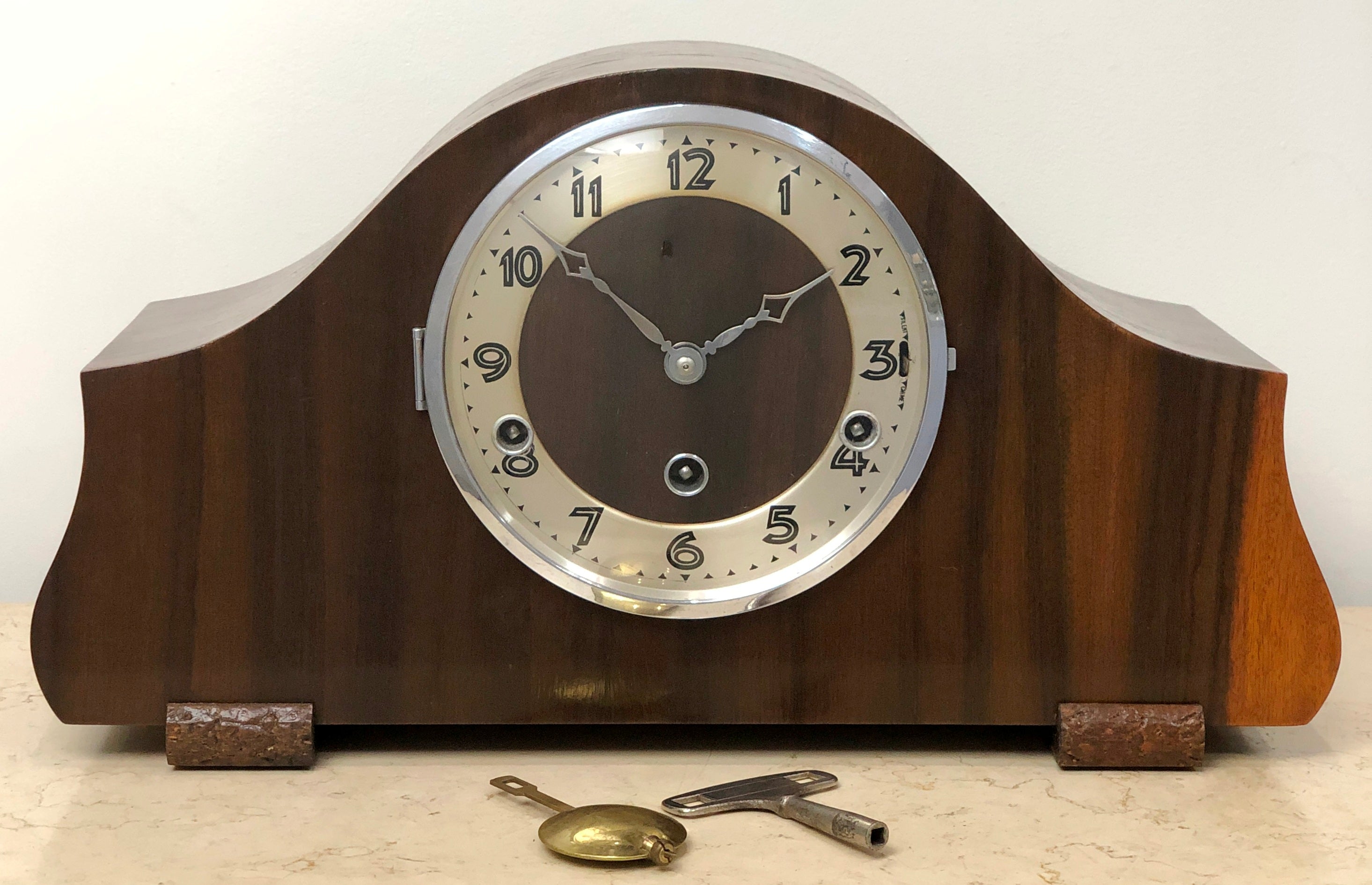 Vintage FHS Westminster Chime Mantel Clock | eXibit collection