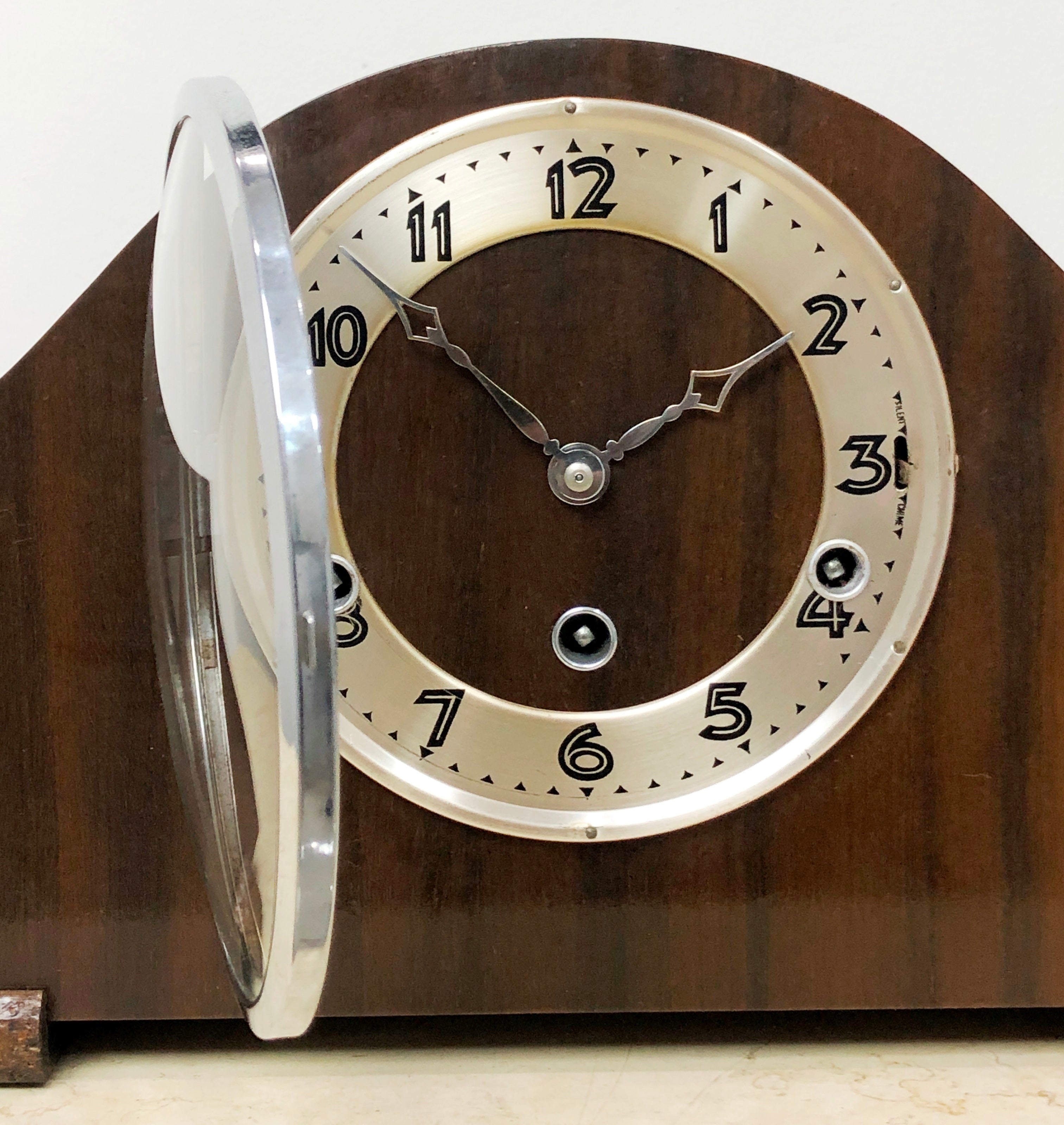 Vintage FHS Westminster Chime Mantel Clock | eXibit collection