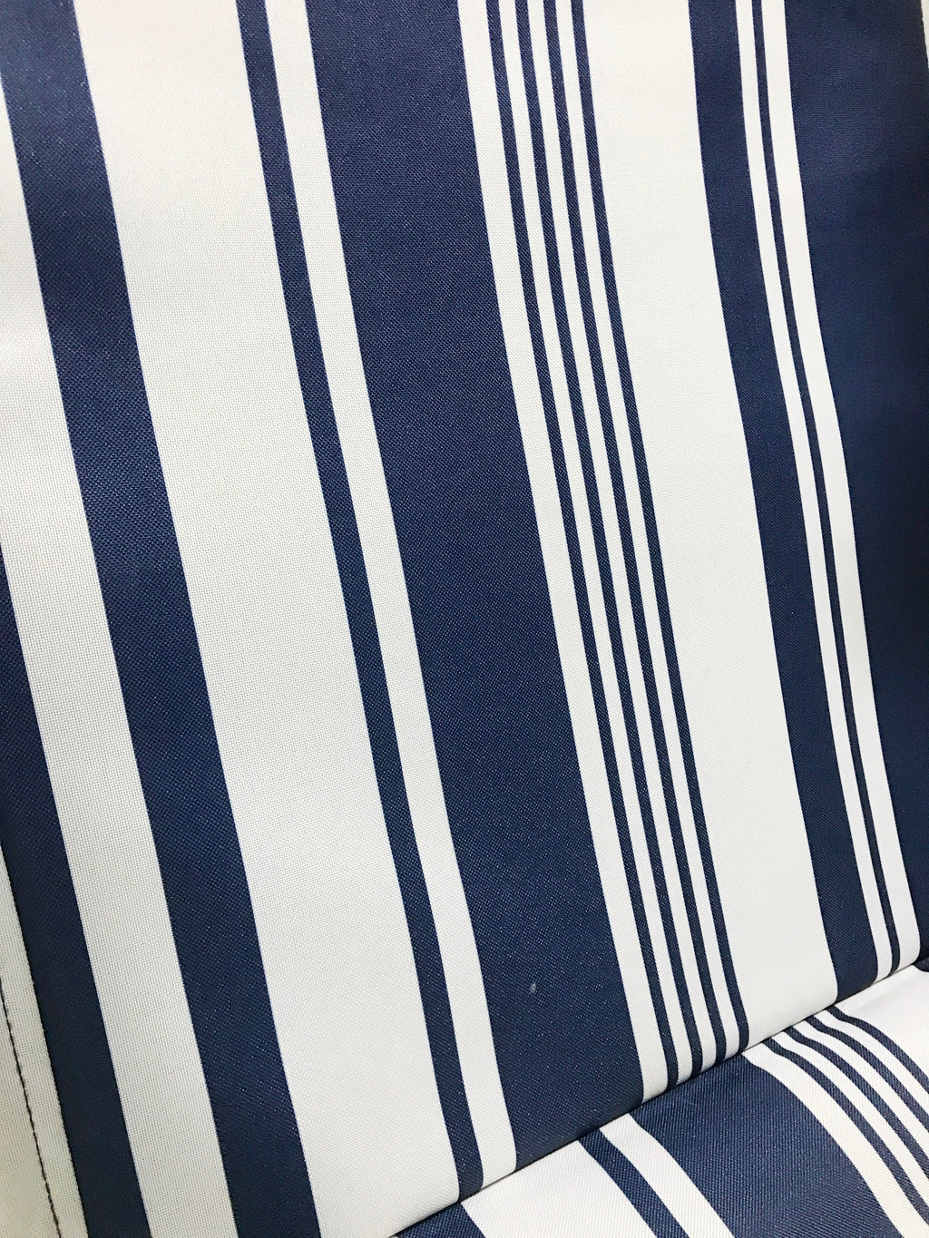Foldaway Beach Lounge | Adelaide Clocks