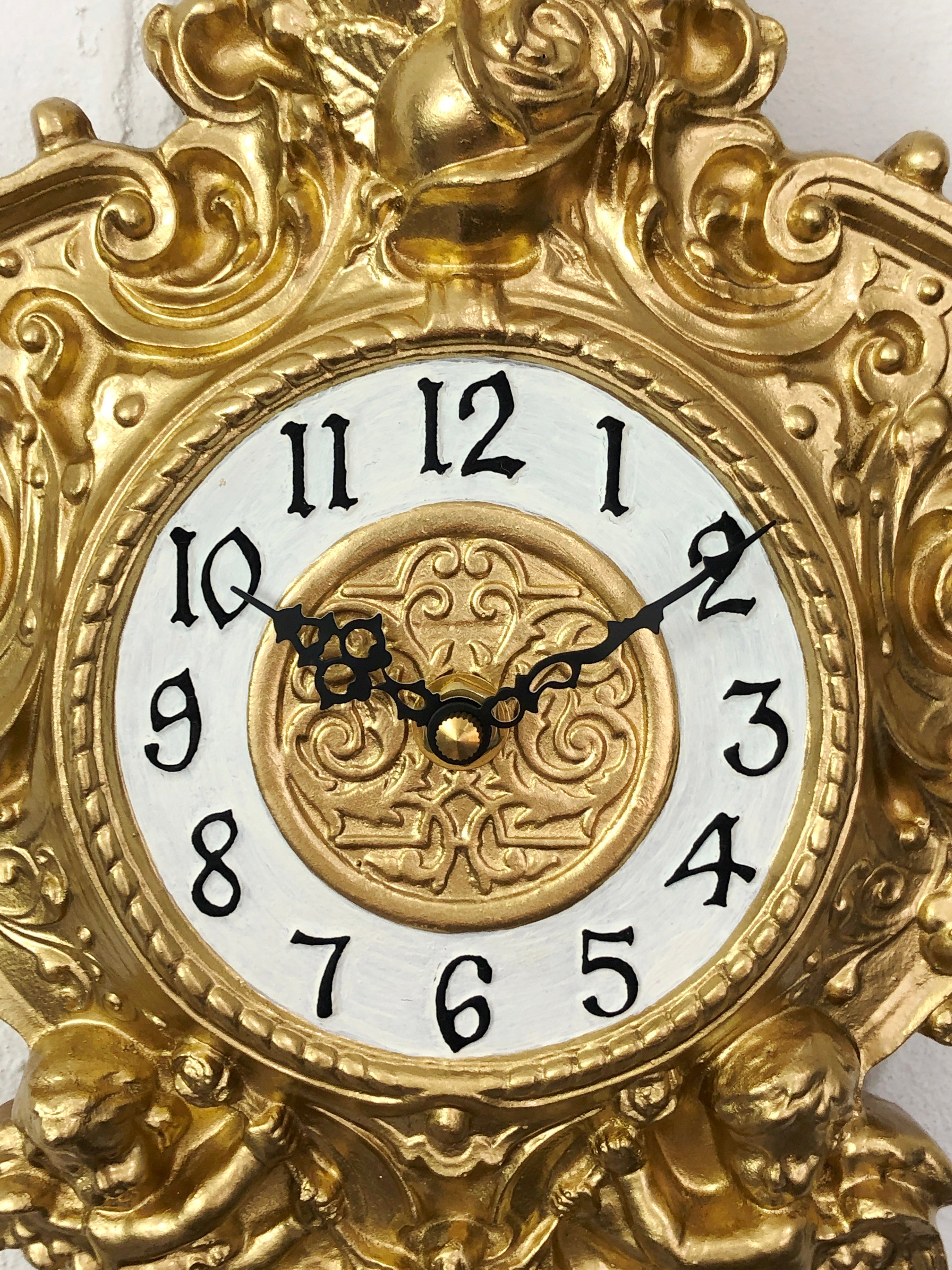 Vintage Figural Cherub Angel Ornate Gold Battery Wall Clock | eXibit collection