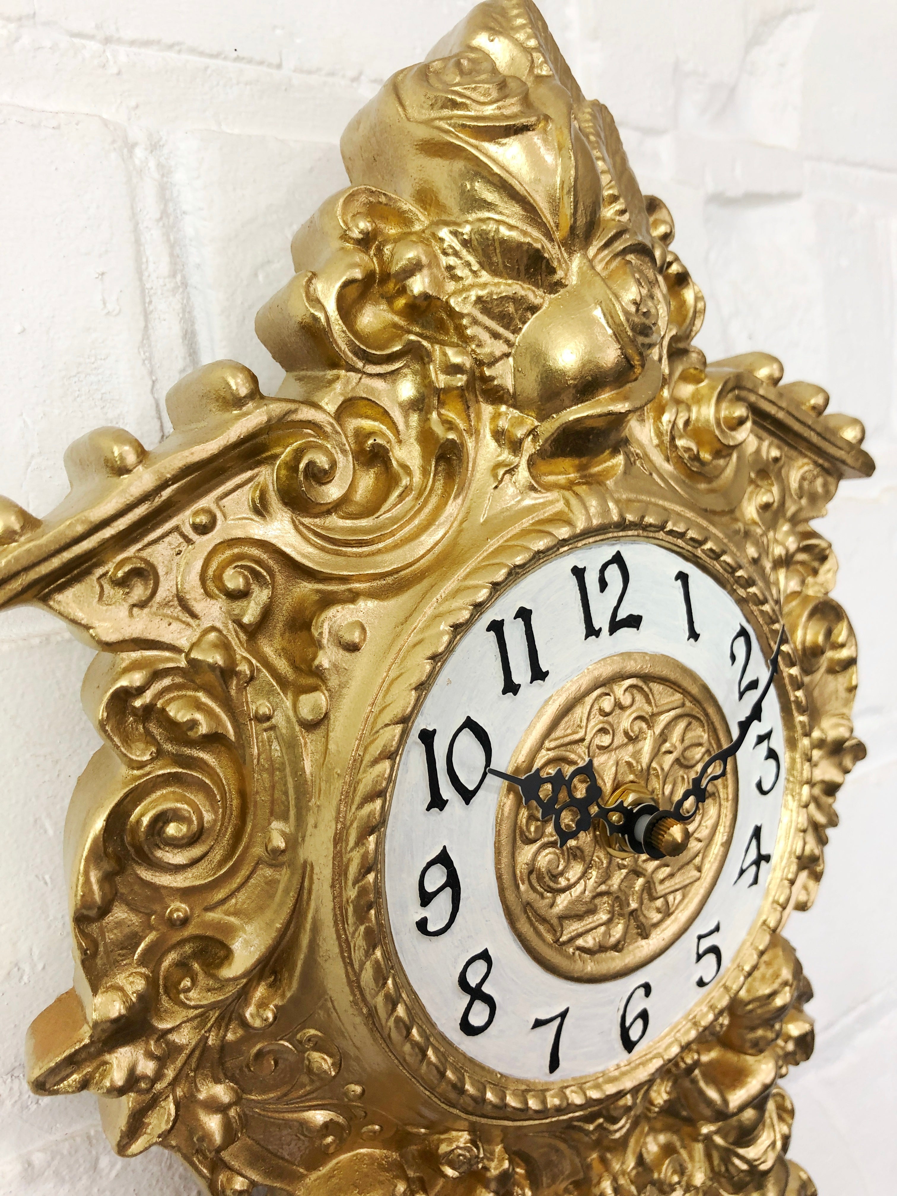 Vintage Figural Cherub Angel Ornate Gold Battery Wall Clock | eXibit collection