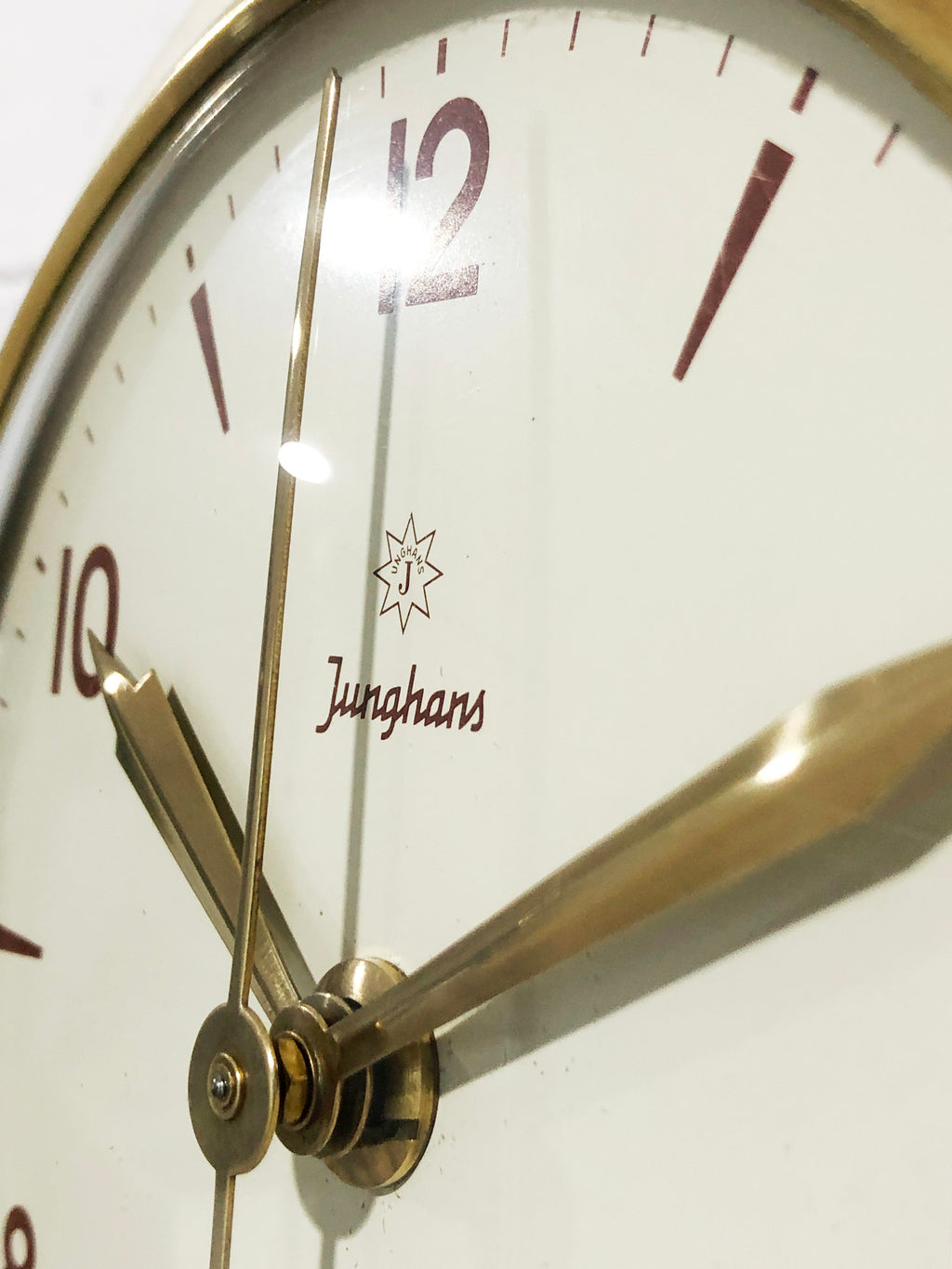 Vintage JUNGHANS Electric Kitchen Wall Clock | eXibit collection