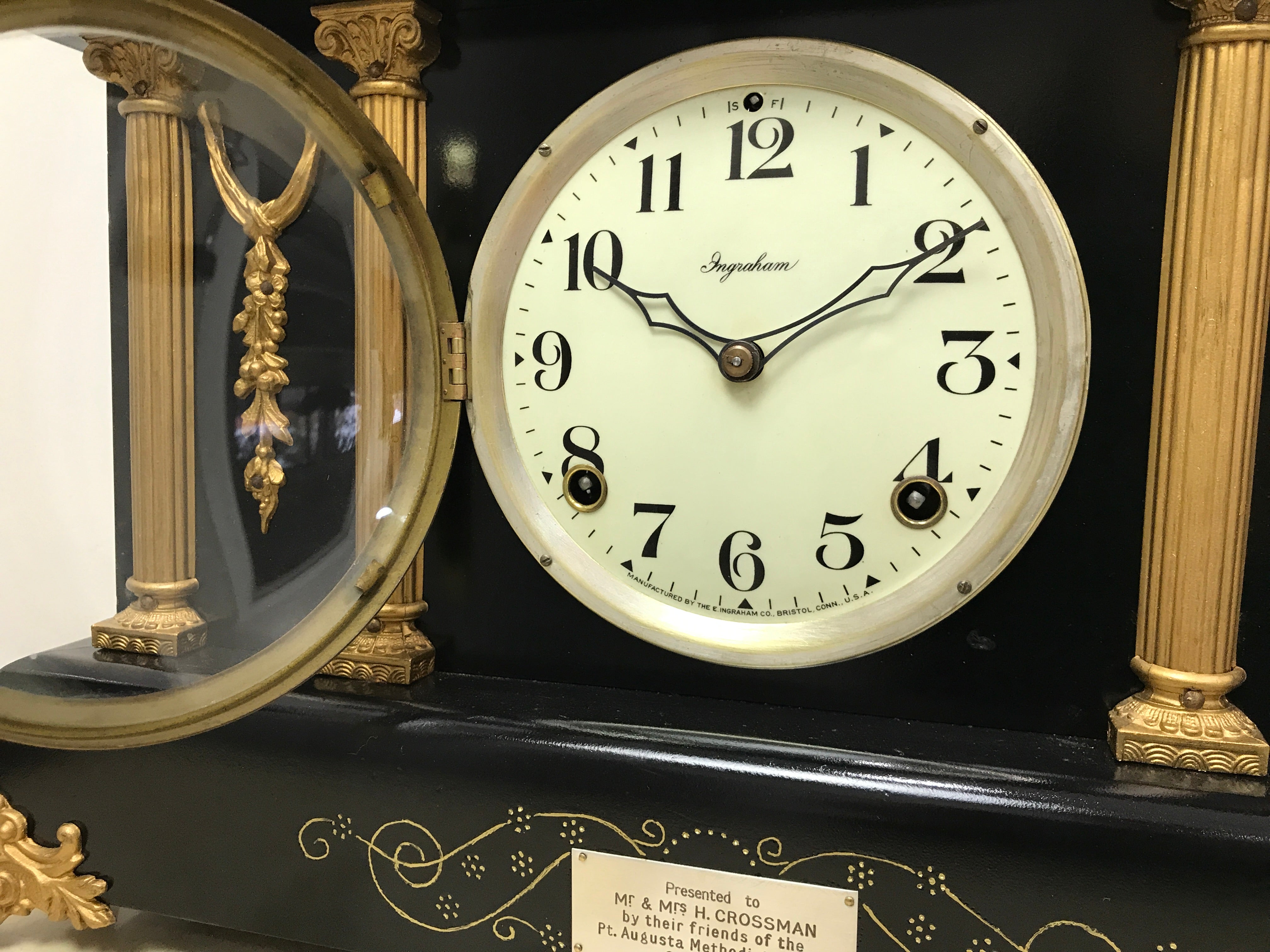 Antique Ingraham Mantel Clock | eXibit collection