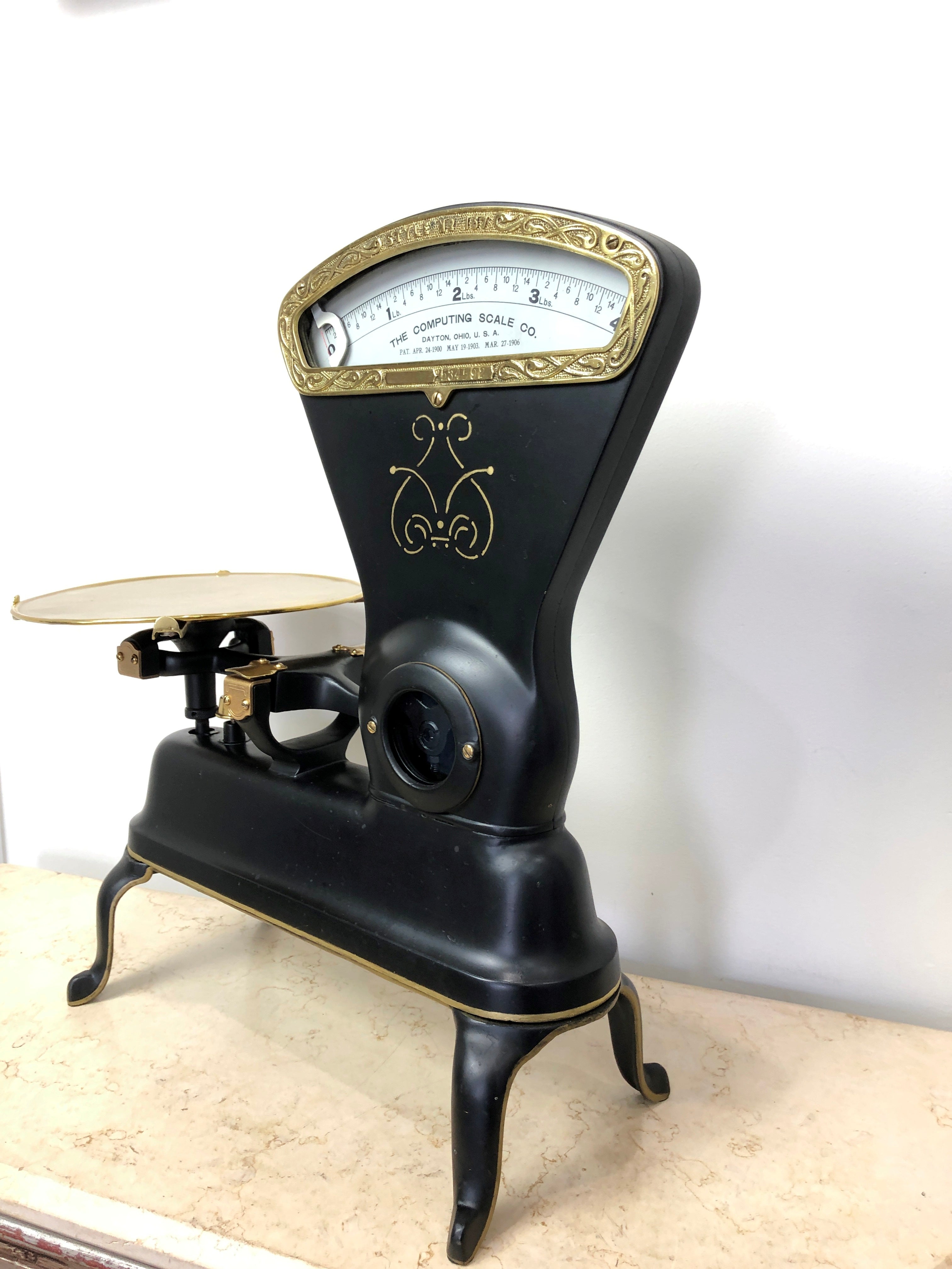 Vintage DAYTON The Computing Co. Double-Sided Kitchen Scale | eXibit collection