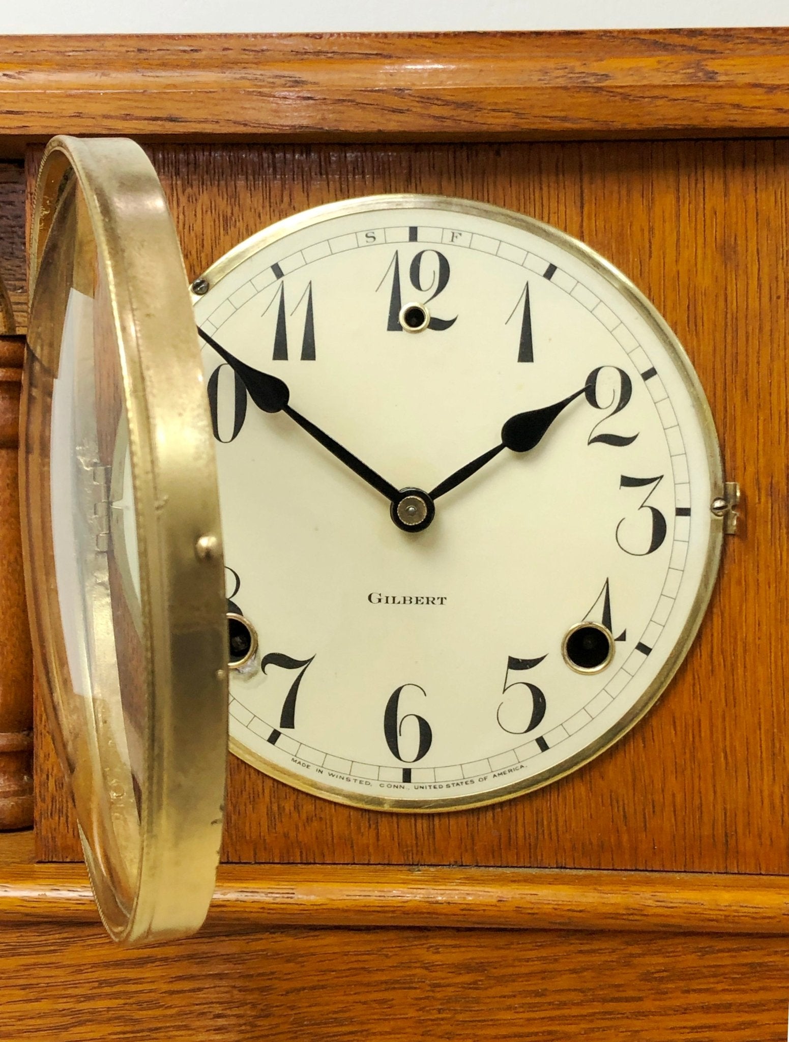 Antique GILBERT Hammer on Coil Chime U.S.A Mantel Clock | eXibit collection