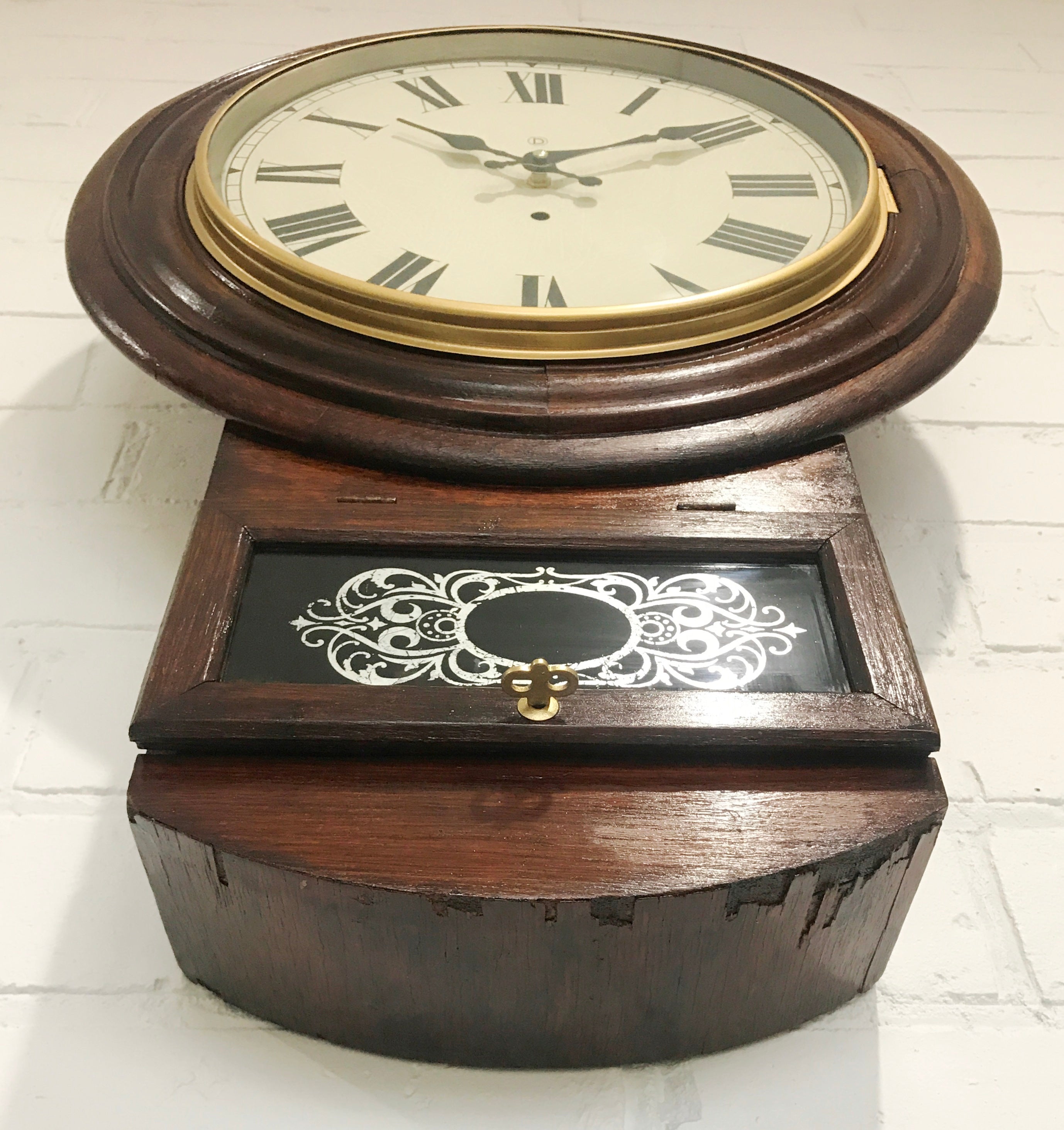 Antique Battery Wall Clock | eXibit collection